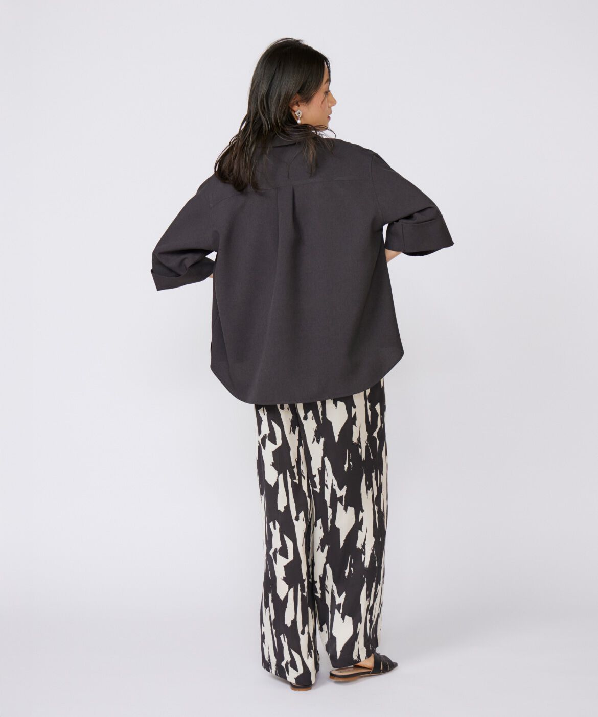 INED「《三尋木奈保コラボ》辛口モードなワイドスリーブシャツ」|シャツ・ブラウス|