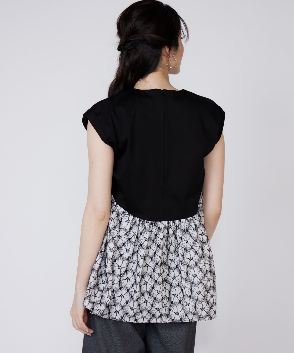 Maglie le cassetto「刺繍レースドッキングカットソー」|Tシャツ・カットソー|