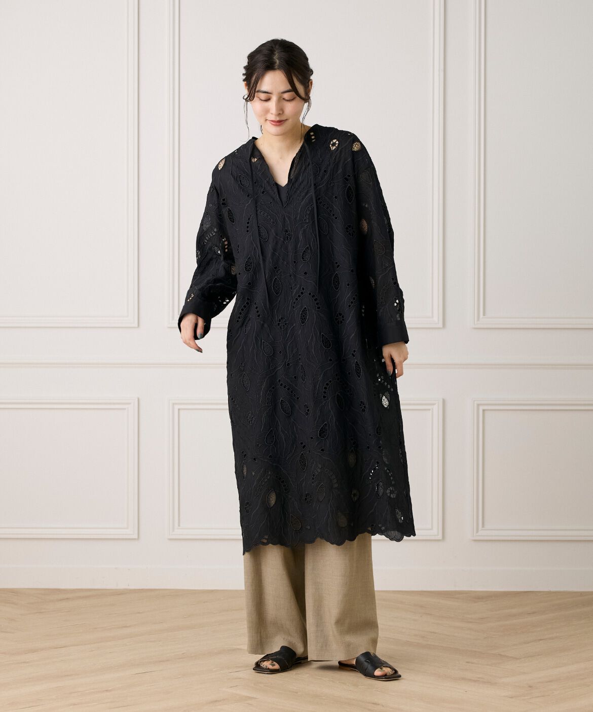 INED「《大きいｻｲｽﾞ》ﾚｰｽｶﾌﾀﾝﾜﾝﾋﾟｰｽ《la veille by SUPERIOR CLOSET》」|ワンピース|