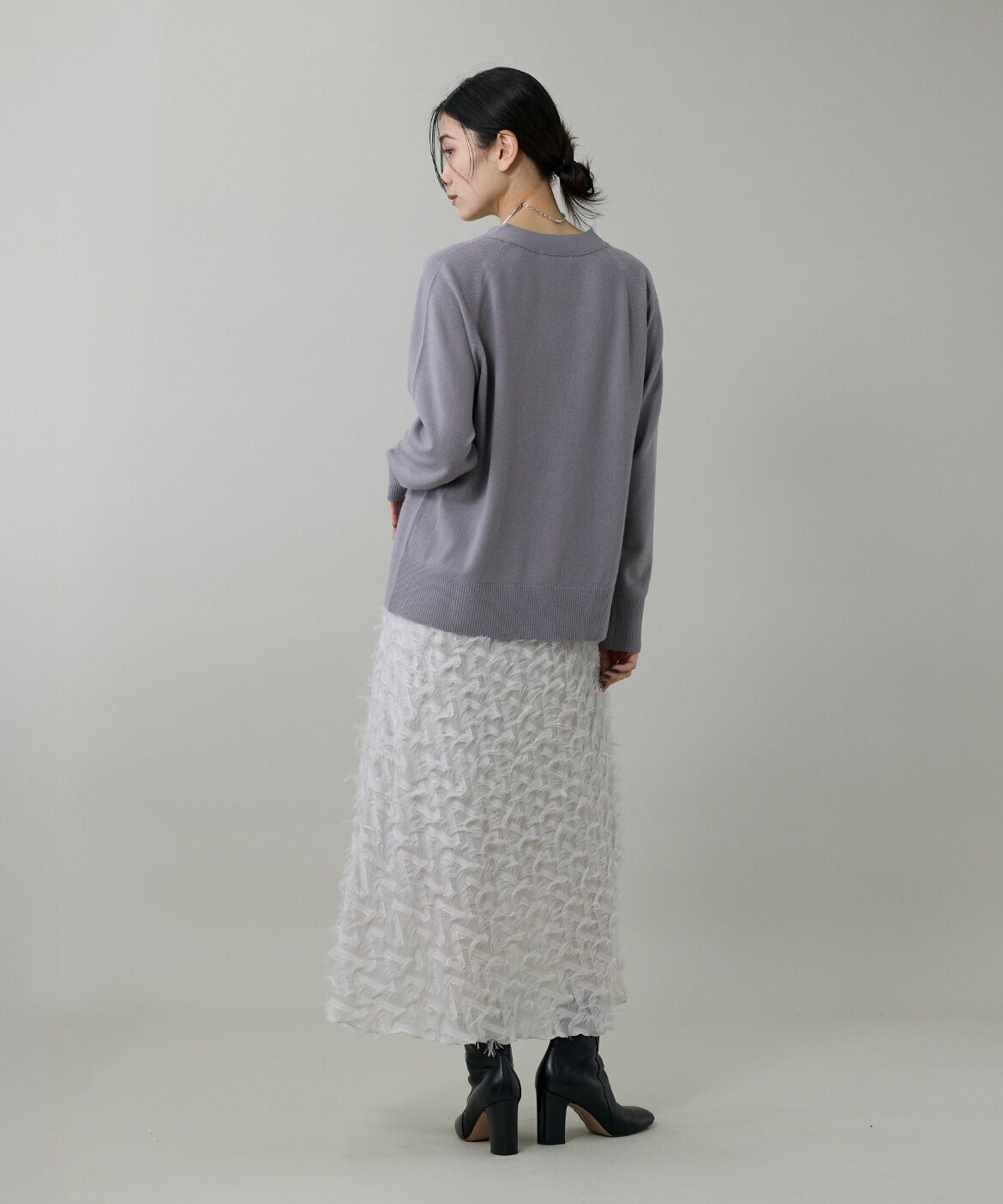 INED「《大きいサイズ》Vネックカーディガン」|カーディガン|