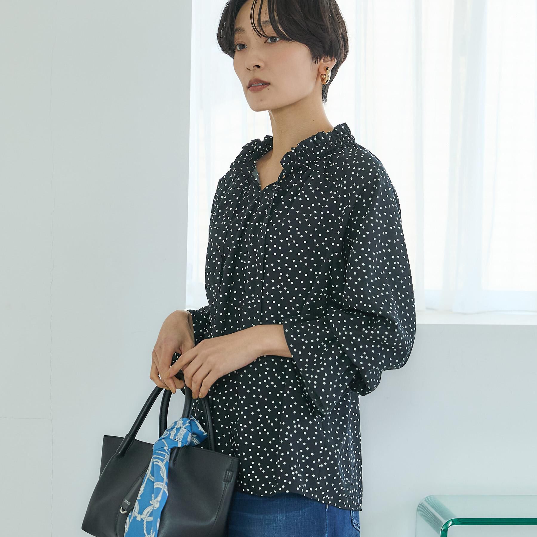 UNTITLED「【洗える/セットアップ可】ランダムドットブラウス」|シャツ・ブラウス|