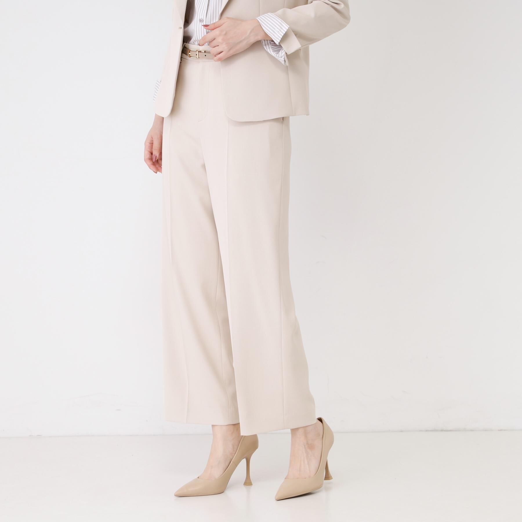 COUP DE CHANCE「【手洗い可／日本製／伸縮性／スーツ可】センタープレス入りストレートワイドパンツ」|その他|