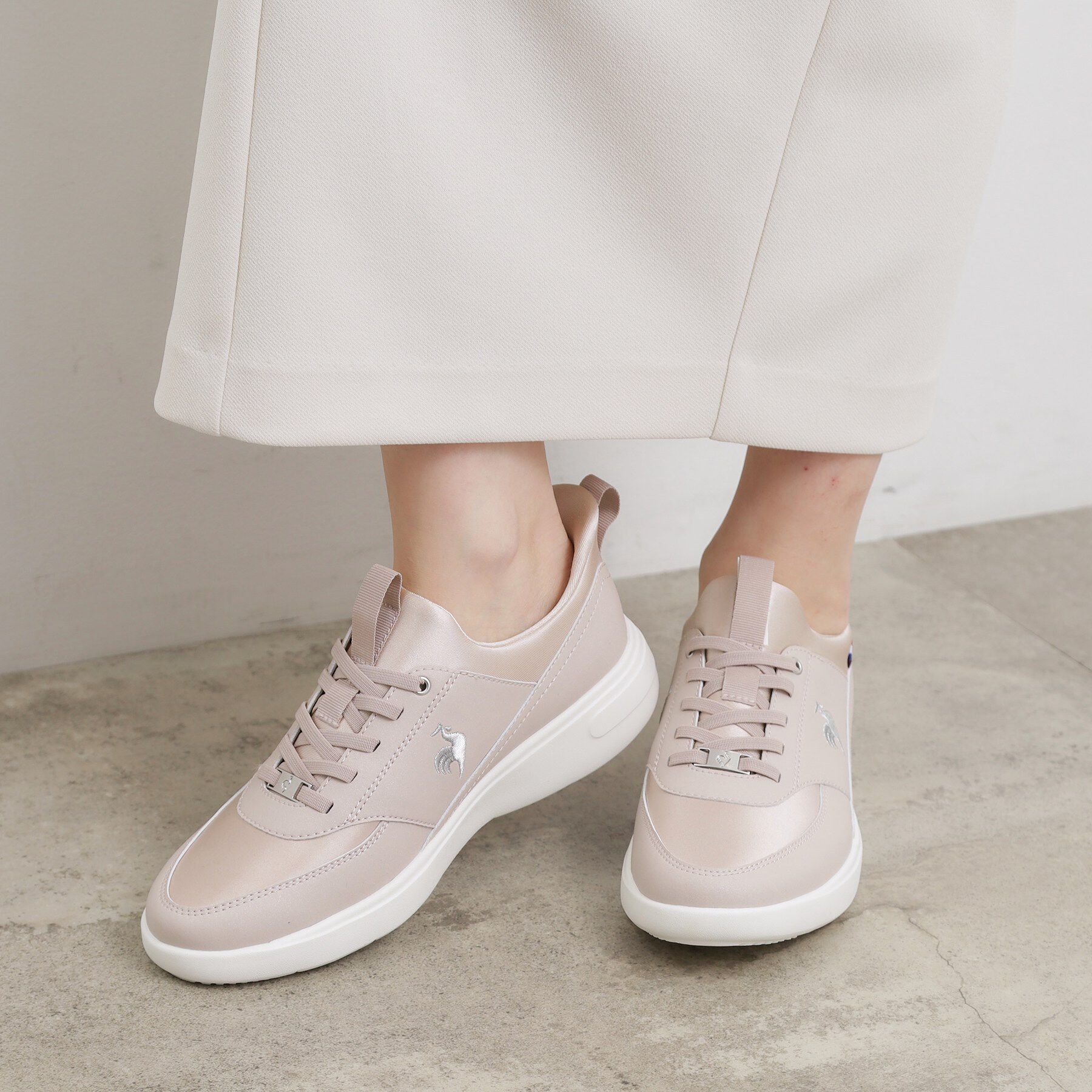 grove「【別注カラーあり】ルコック ローヌSI【さっと履ける「NEXTEP」シリーズ】別注カラー」|スニーカー|