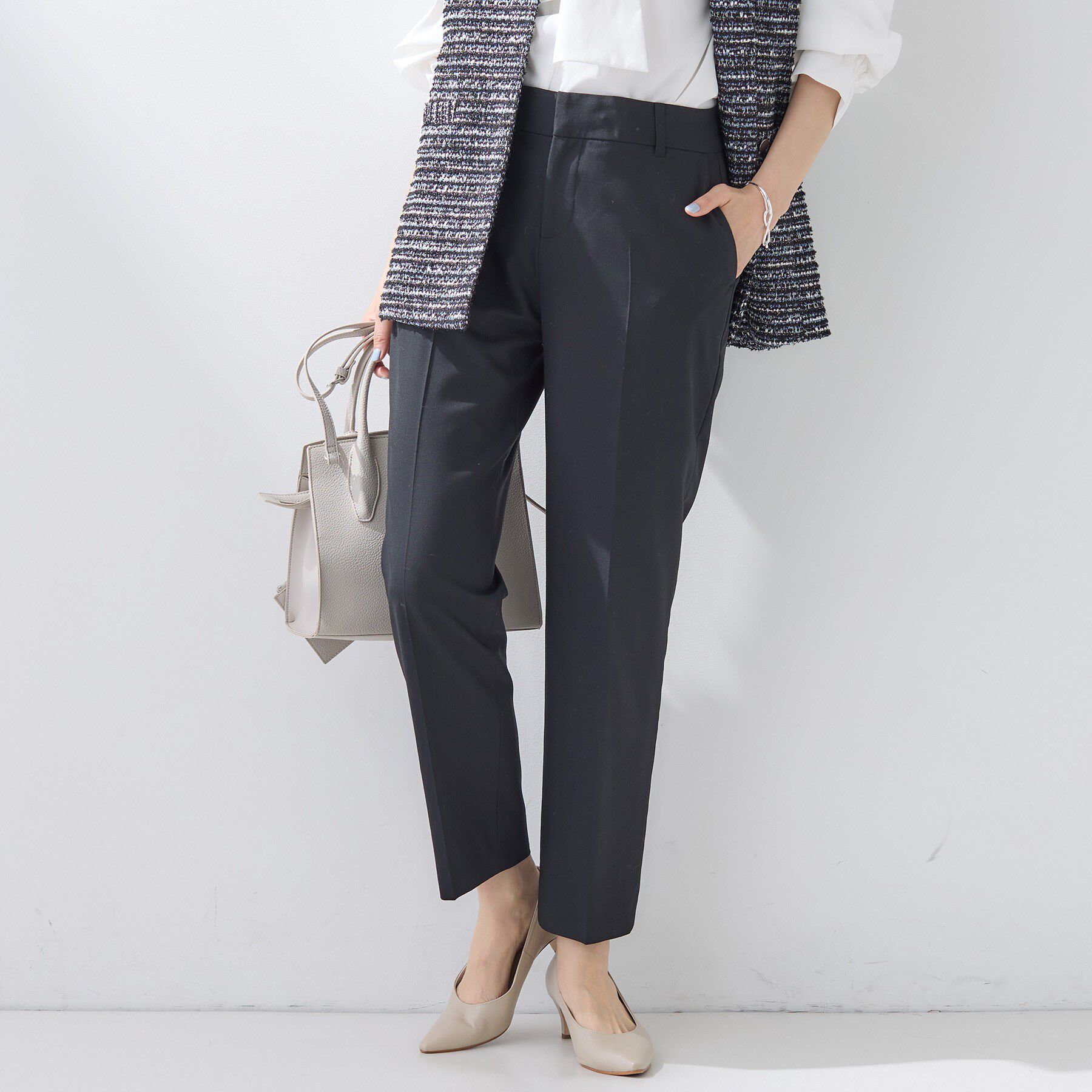 INDIVI「【褒められパンツ/ウール混】スティックパンツ」|その他|ブラック(019)