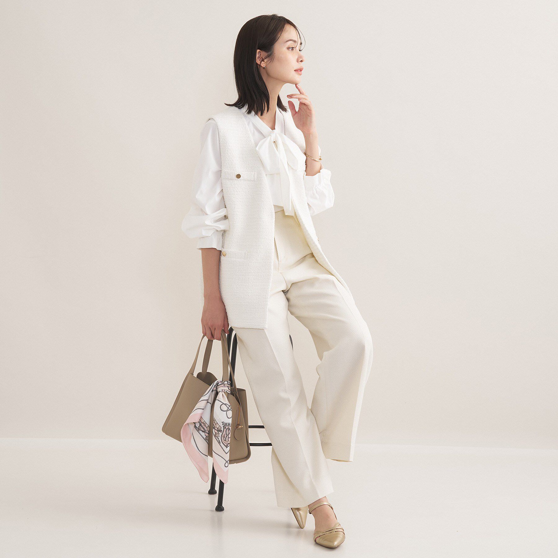 INDIVI「【2点セット／洗える】ツイードジレ＆ボウタイブラウス」|その他|