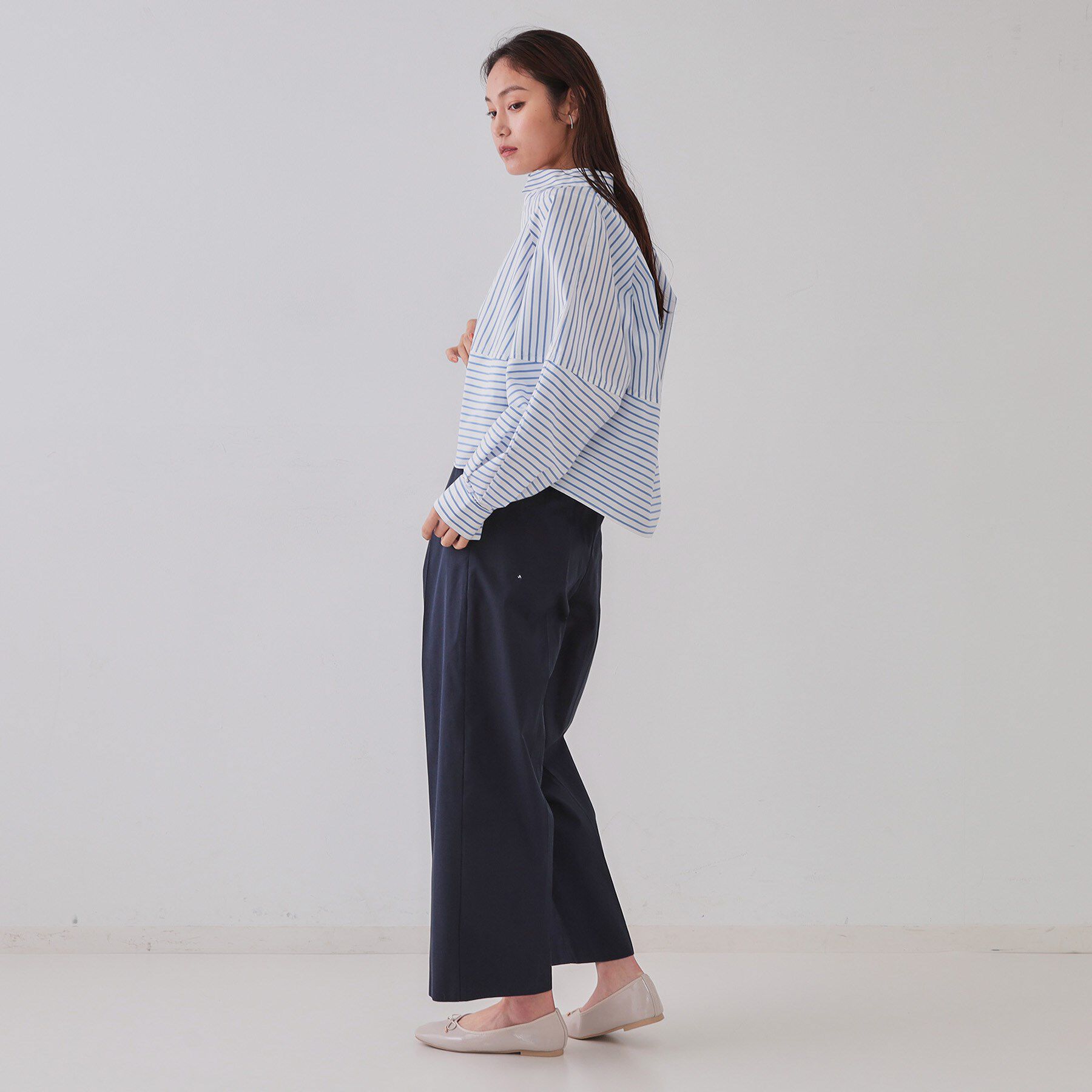 OPAQUE.CLIP「《andGIRL掲載》ストライプフォルムシャツ【洗濯機洗い可】」|シャツ・ブラウス|