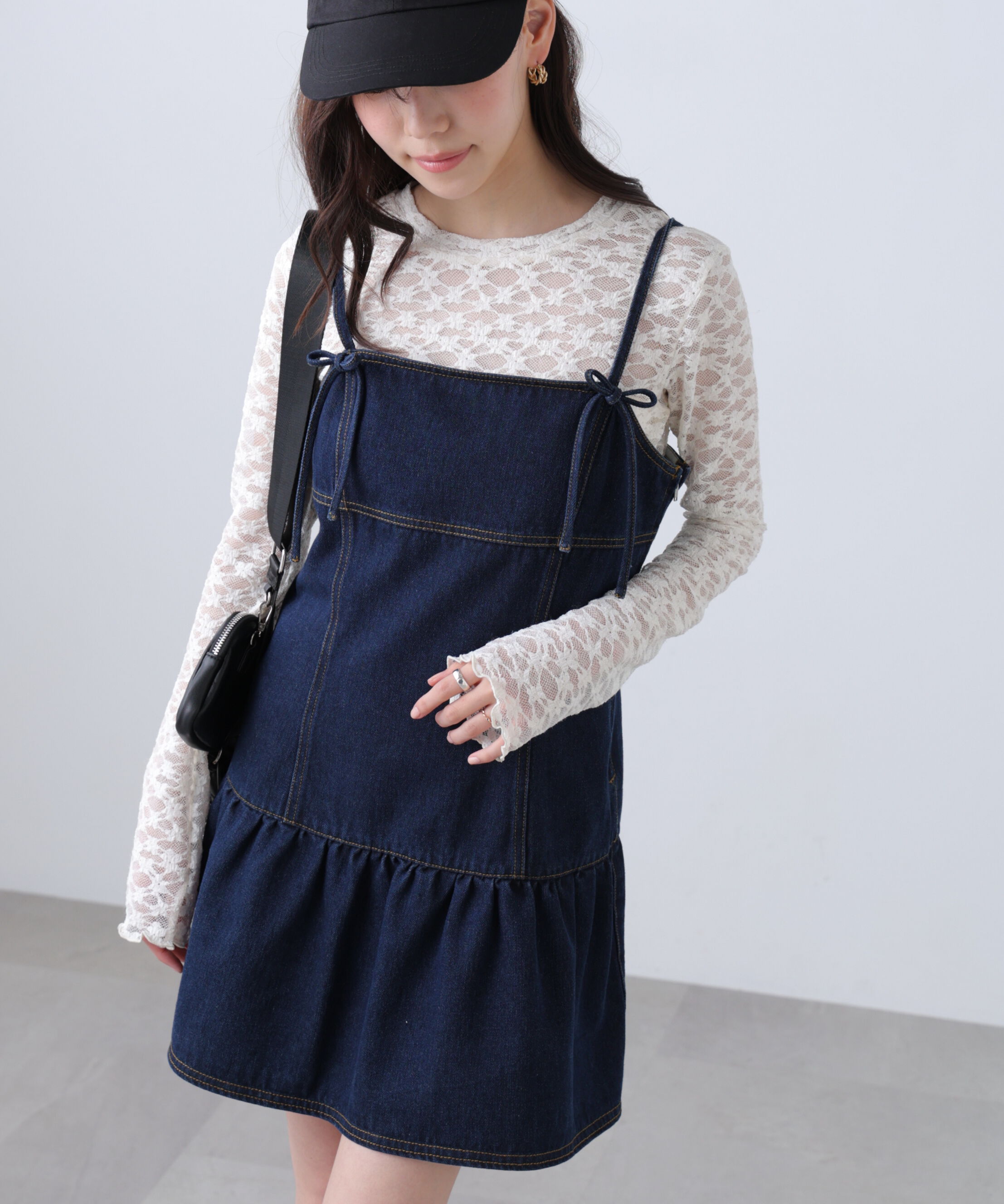  「裾フリルミニ丈キャミワンピース」|ワンピース|