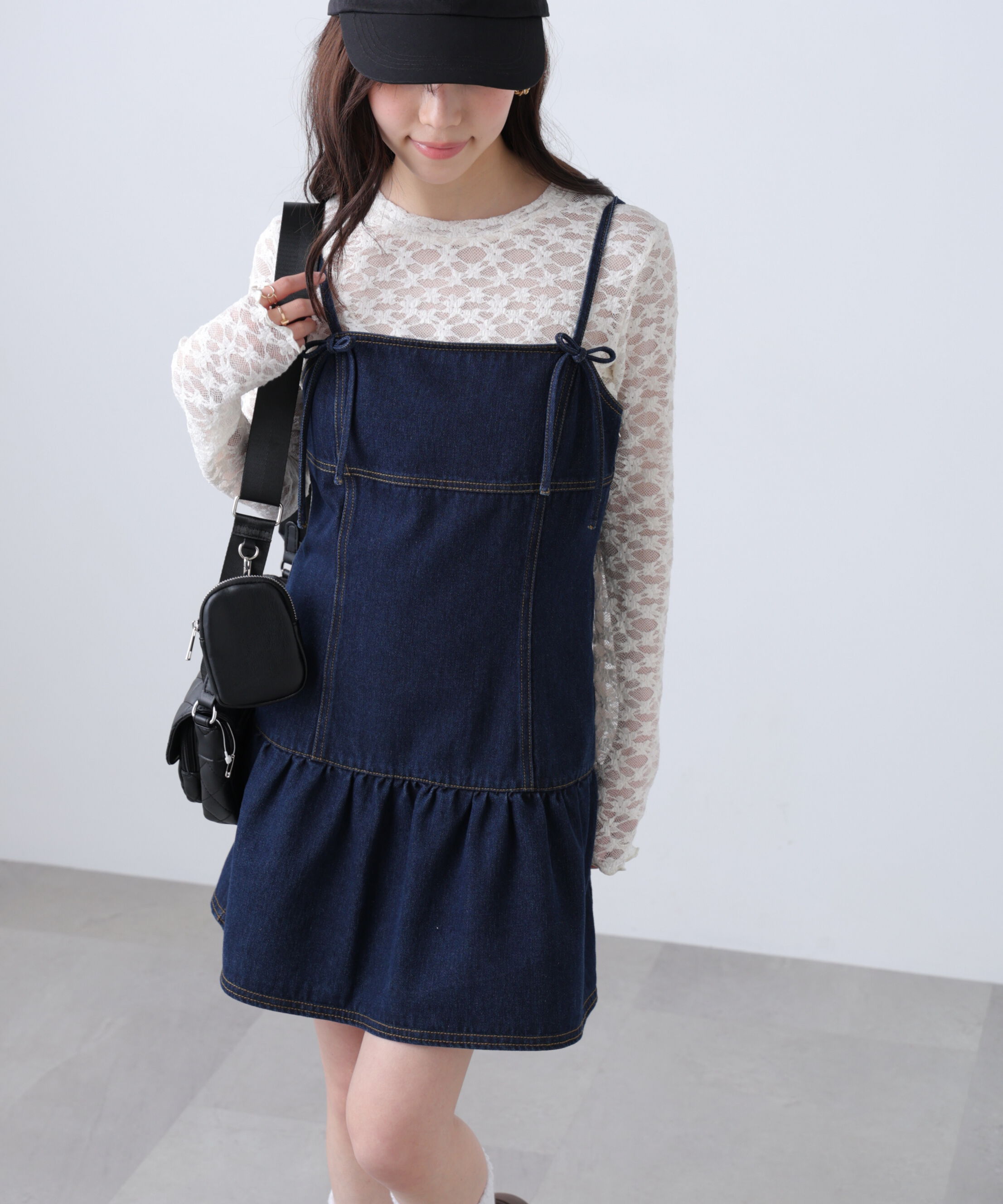  「裾フリルミニ丈キャミワンピース」|ワンピース|