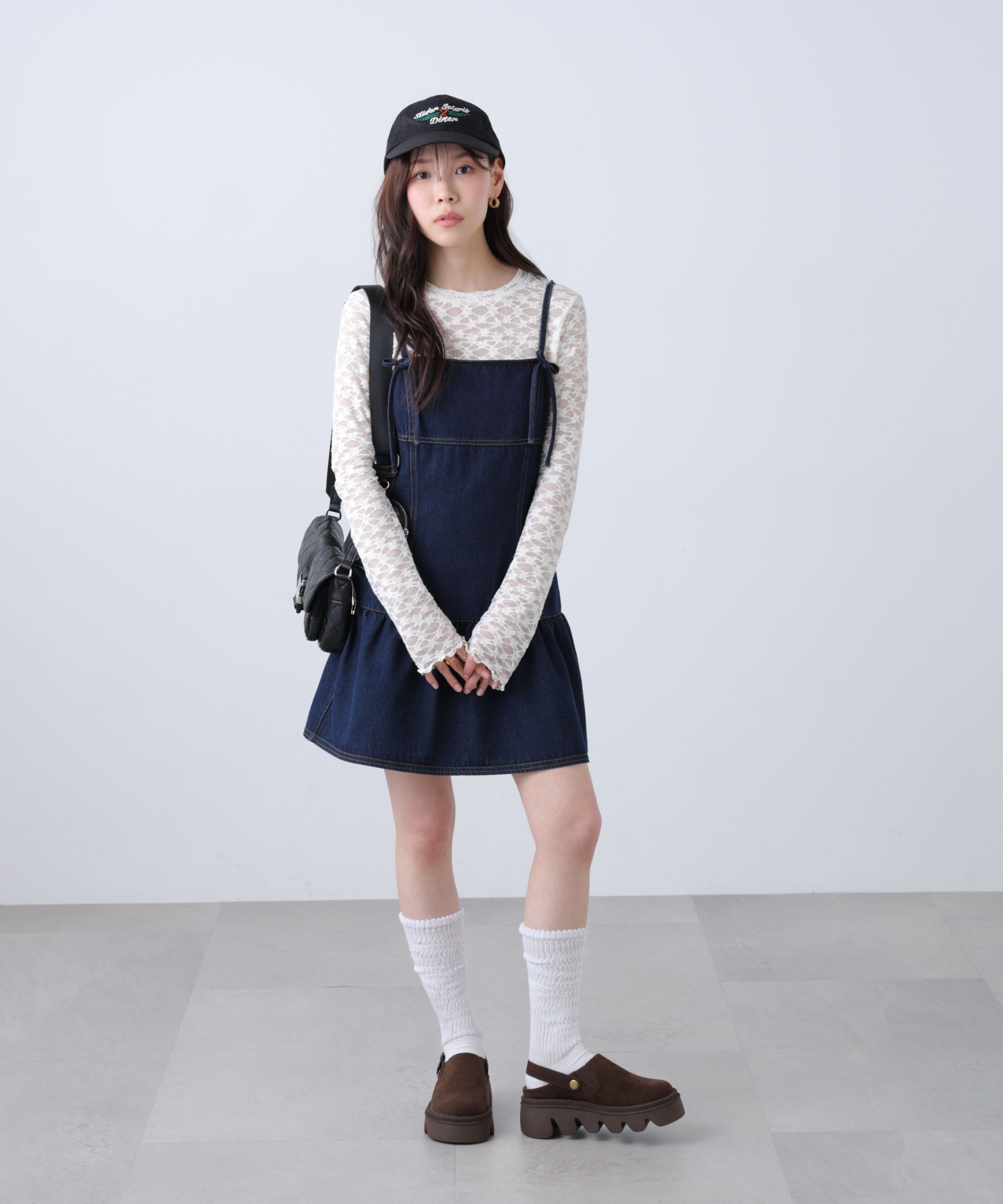  「裾フリルミニ丈キャミワンピース」|ワンピース|