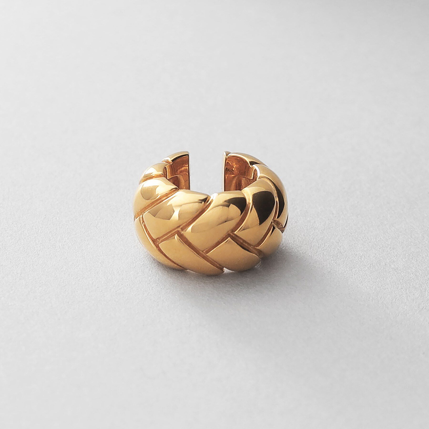 COCOSHNIK ONKITSCH「シルバー ブリックモチーフ イヤーカフ GP」|イヤリング|