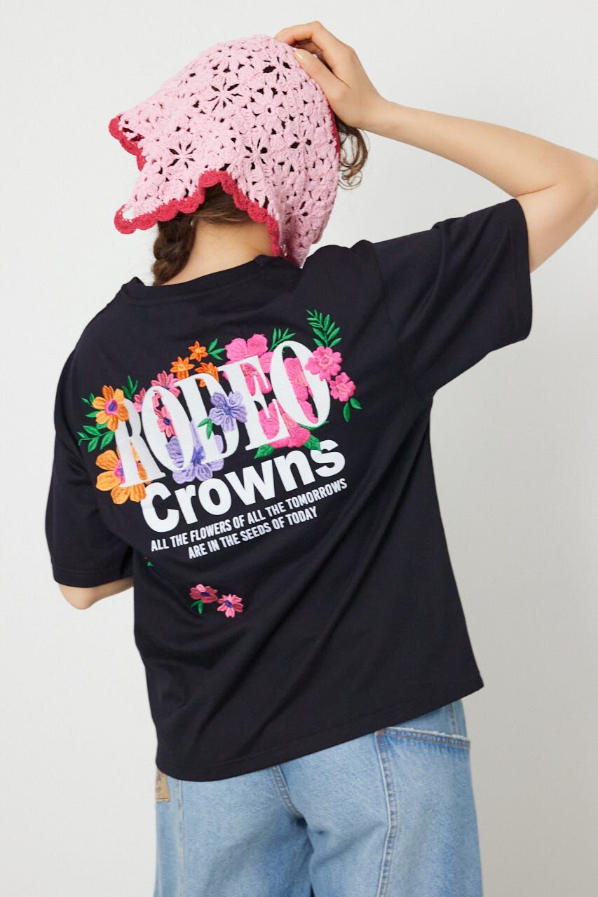 RODEO CROWNS「Flower Bloom Embroidery Tシャツ」|Tシャツ・カットソー|