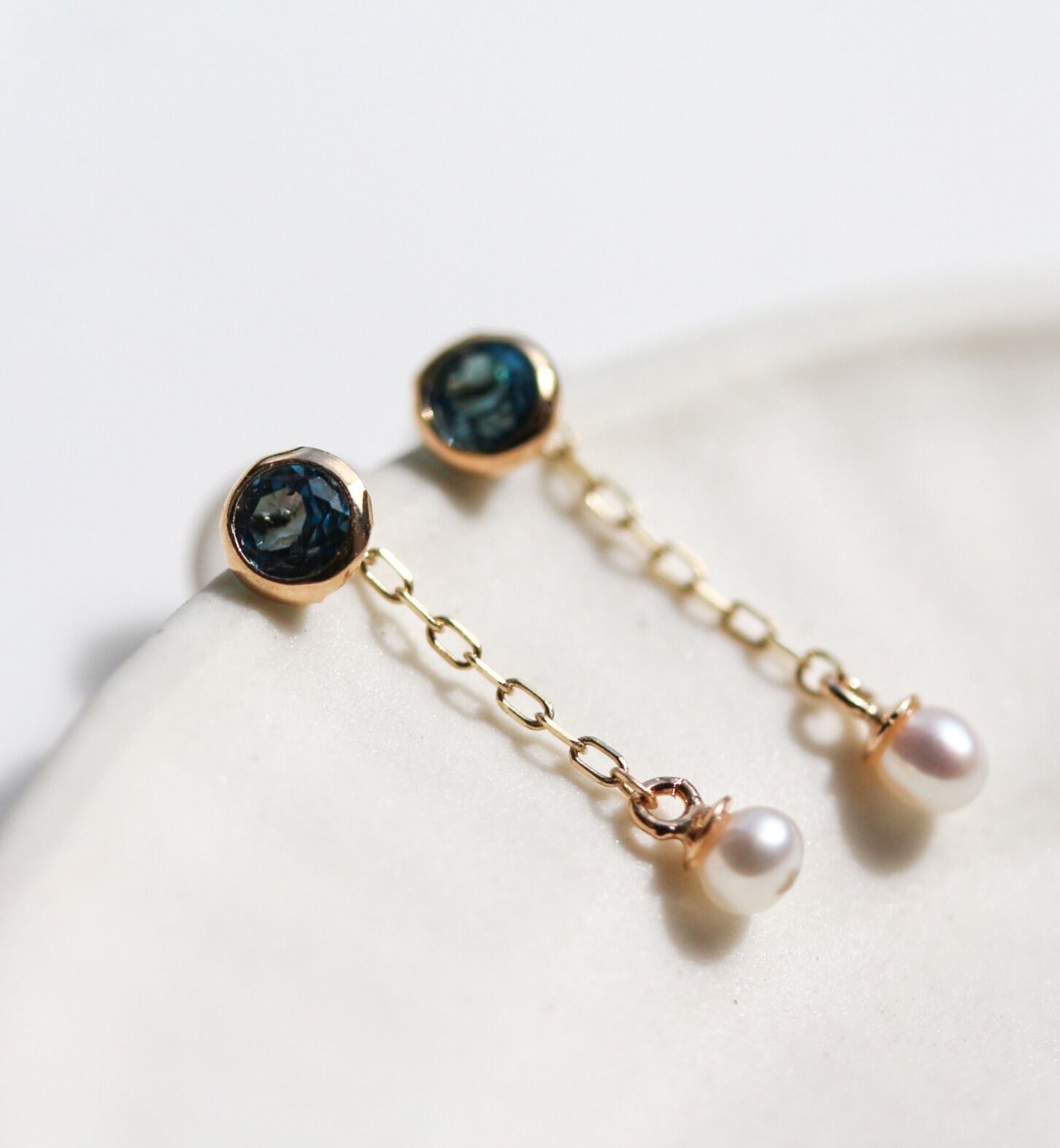  「ロンドンブルートパーズ / パール ピアス | K10YG」|ピアス|