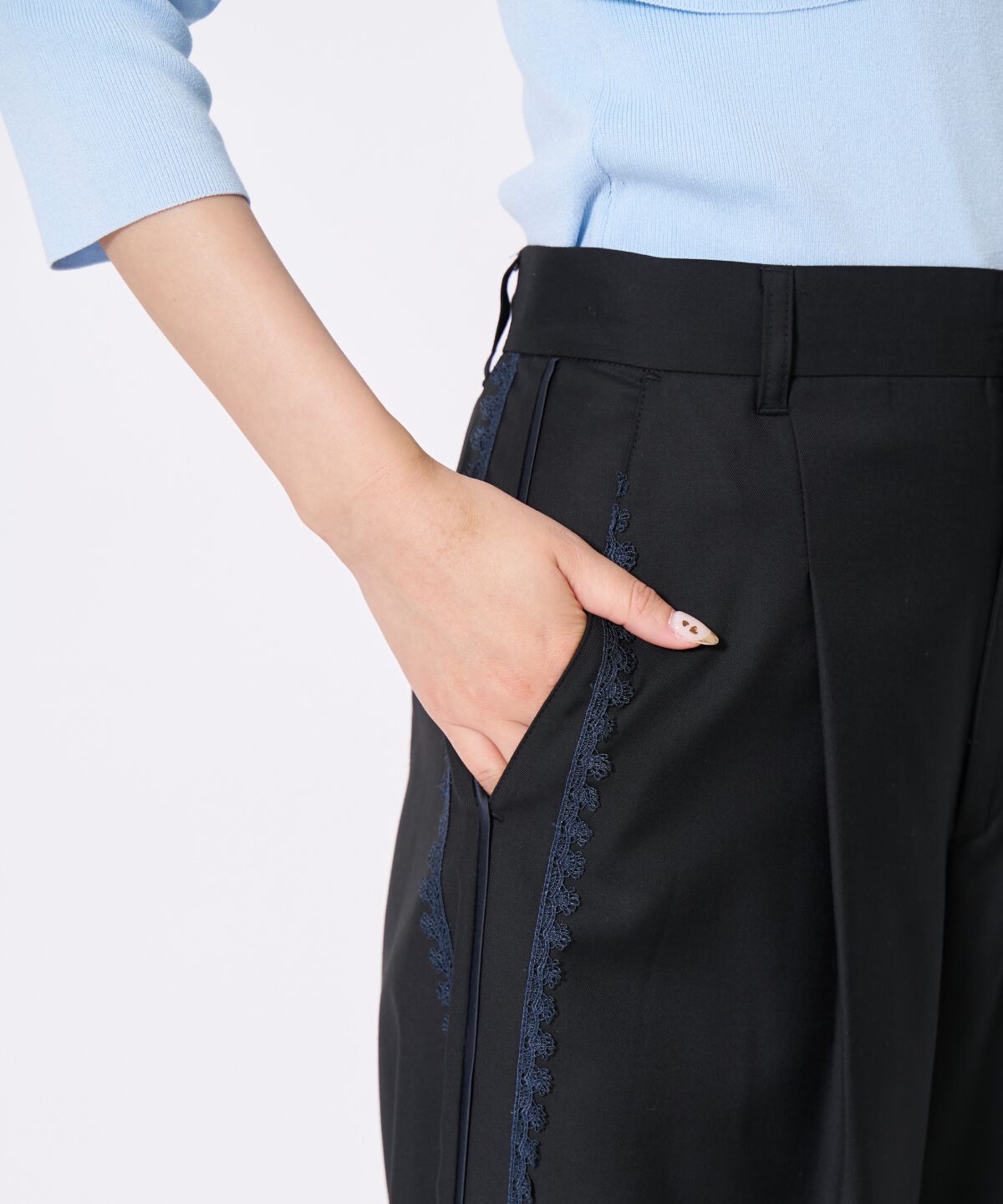 アンドクチュール「サイドレースラインパンツ」|その他|