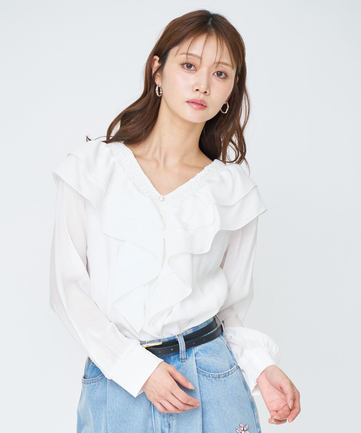 アンドクチュール「シャーリングフリルブラウス」|シャツ・ブラウス|