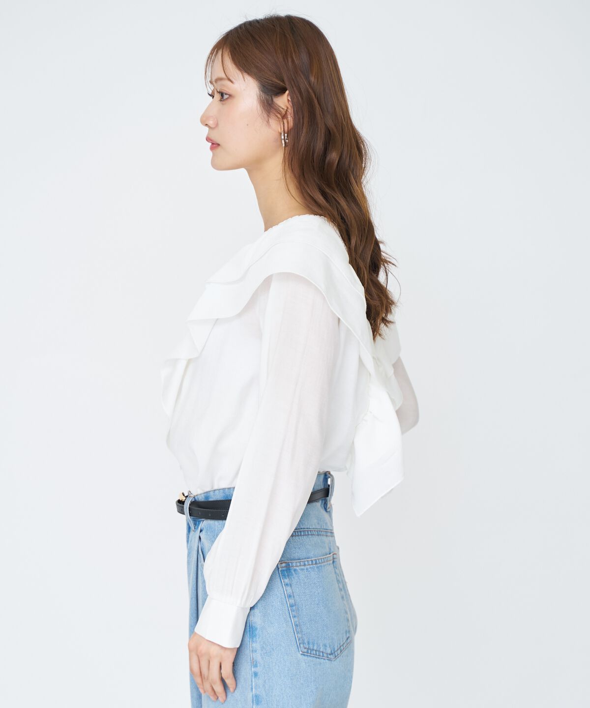 アンドクチュール「シャーリングフリルブラウス」|シャツ・ブラウス|