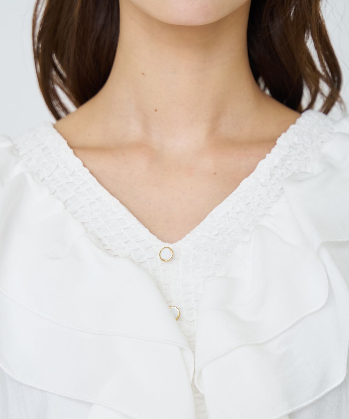 アンドクチュール「シャーリングフリルブラウス」|シャツ・ブラウス|