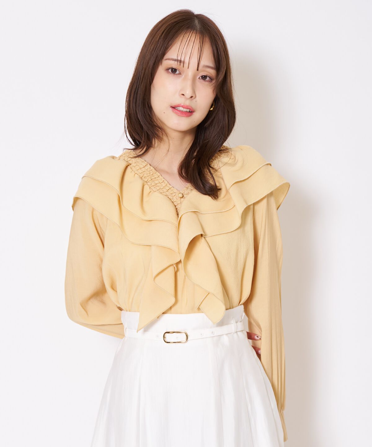 アンドクチュール「シャーリングフリルブラウス」|シャツ・ブラウス|