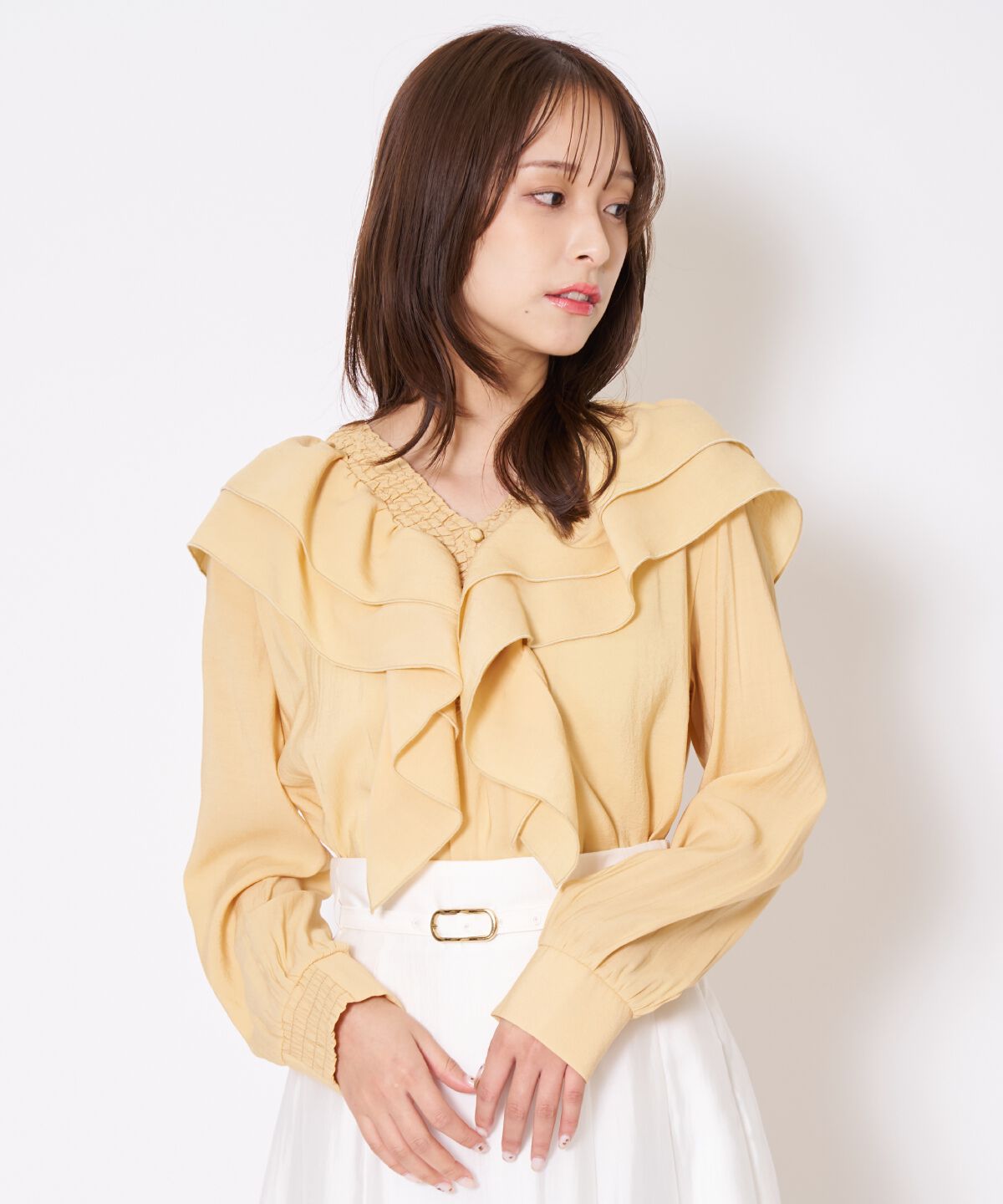 アンドクチュール「シャーリングフリルブラウス」|シャツ・ブラウス|
