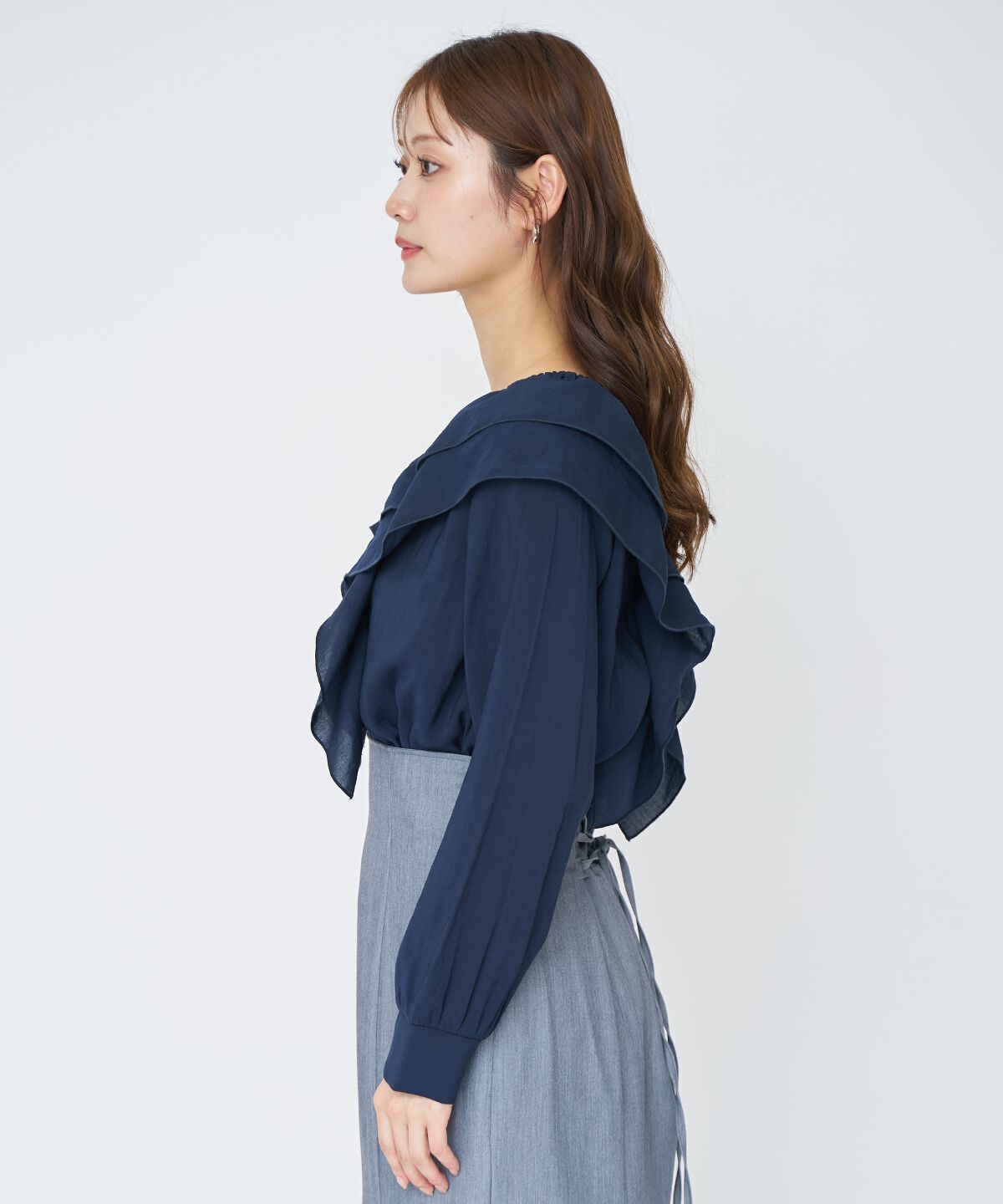 アンドクチュール「シャーリングフリルブラウス」|シャツ・ブラウス|