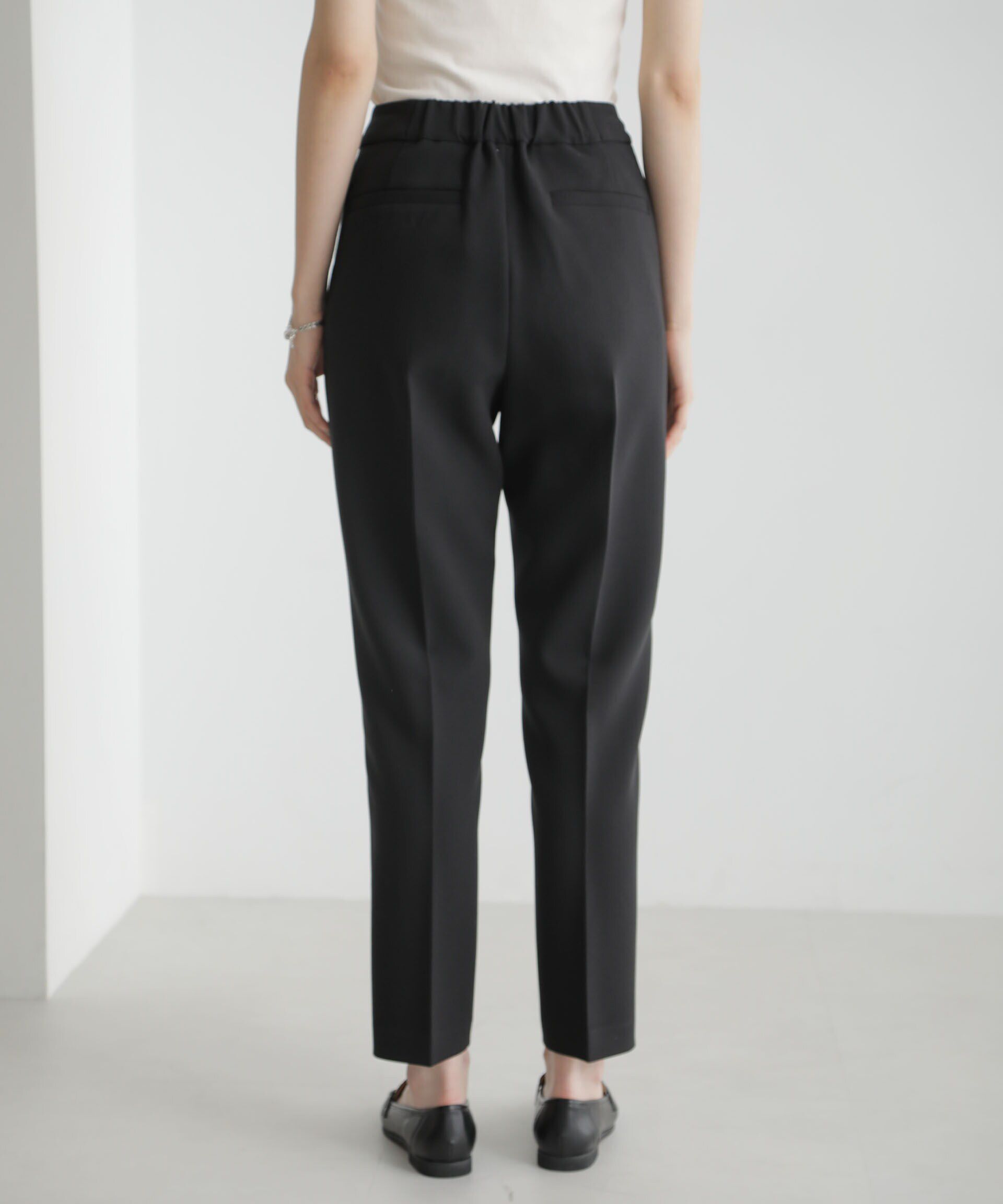 nano･universe「スリムテーパードパンツ」|スラックス|