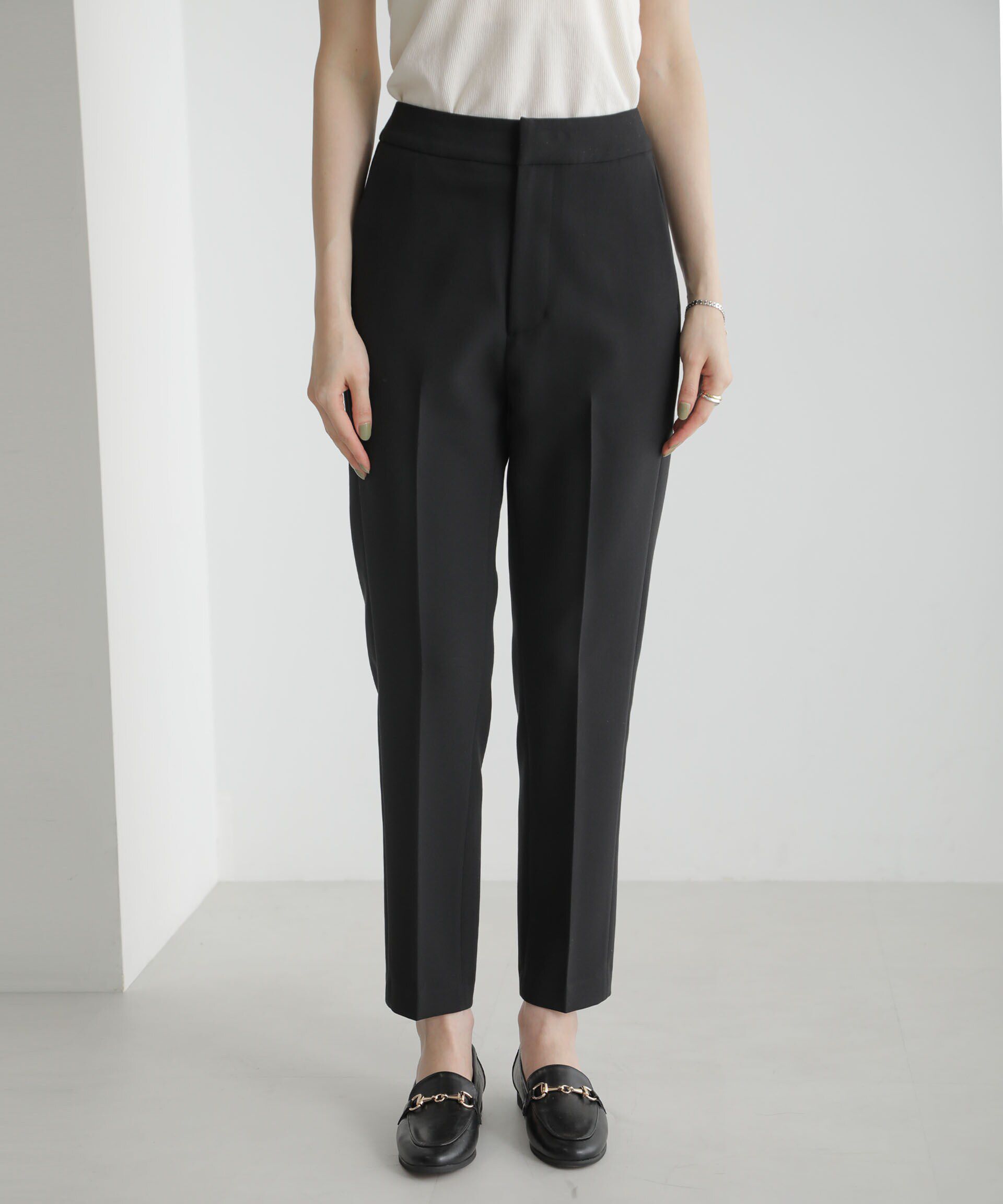 nano･universe「スリムテーパードパンツ」|スラックス|