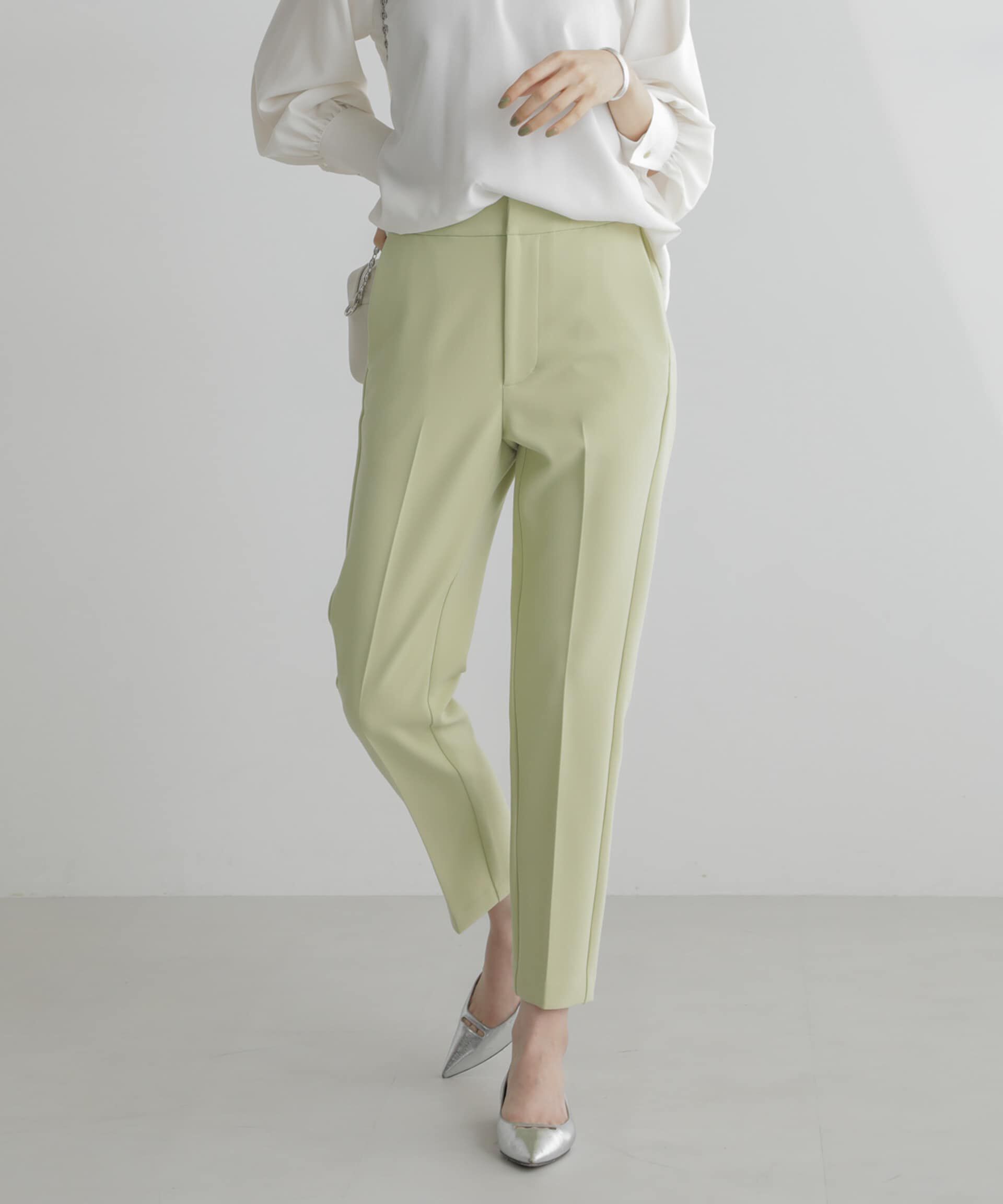 nano･universe「スリムテーパードパンツ」|スラックス|