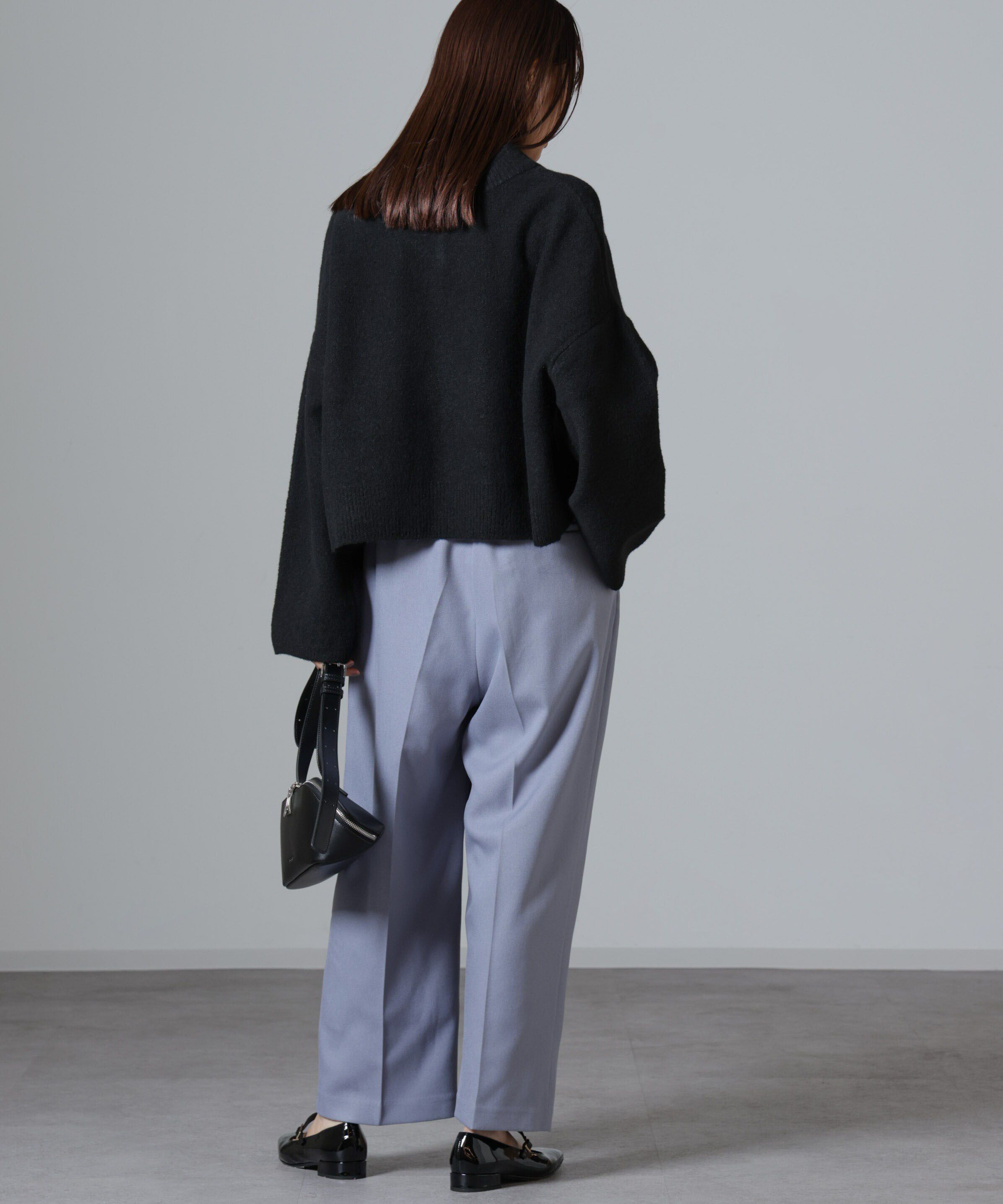 nano･universe「ウール混圧縮ニットワイドVネックプルオーバー」|ニット・セーター|