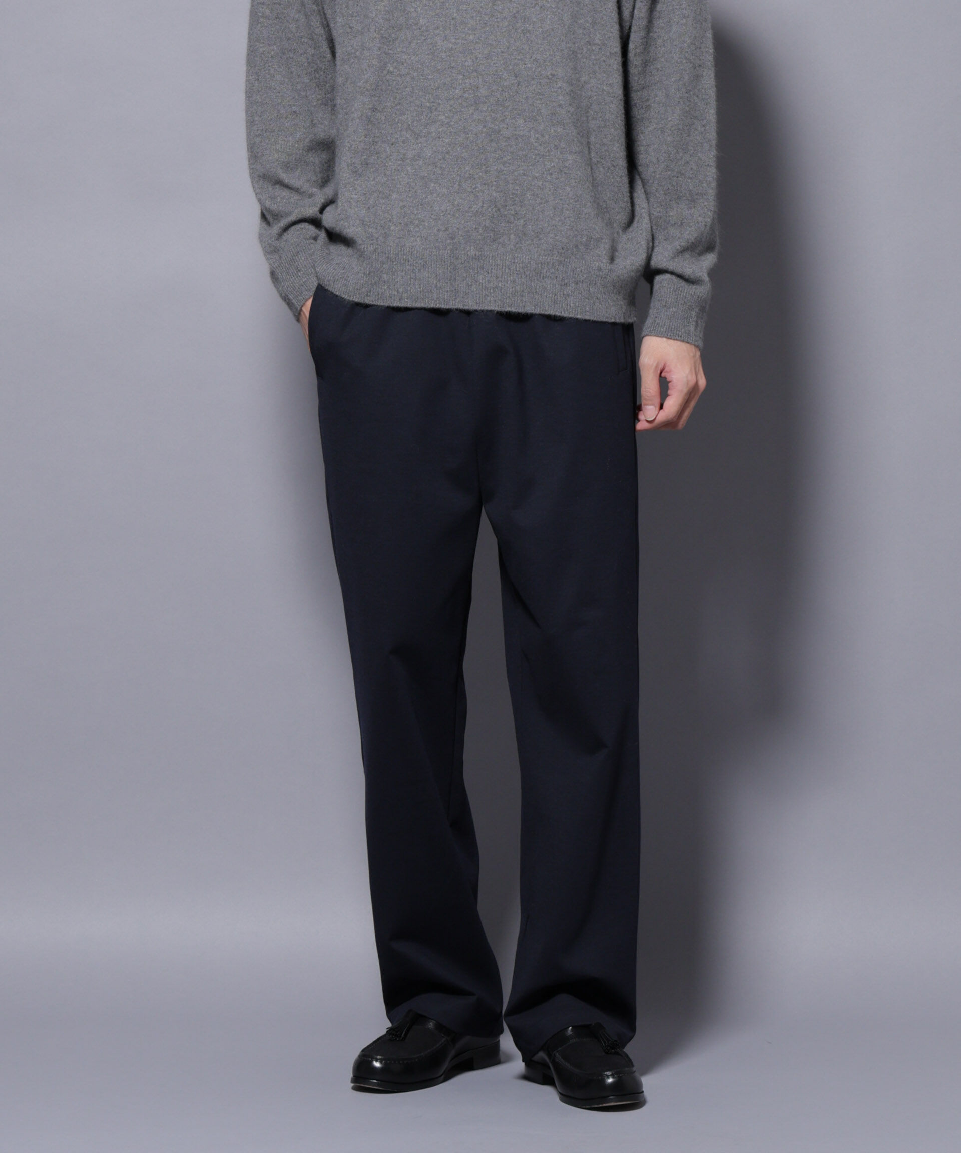 nano･universe「DELEGANTE TECH+ トラックパンツ」|チノ|ネイビー