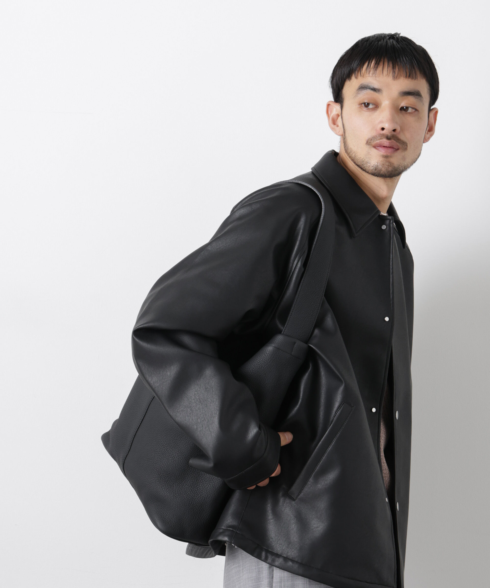 nano･universe「フェイクレザーリラックスコーチジャケット」|ブルゾン・スタジャン|