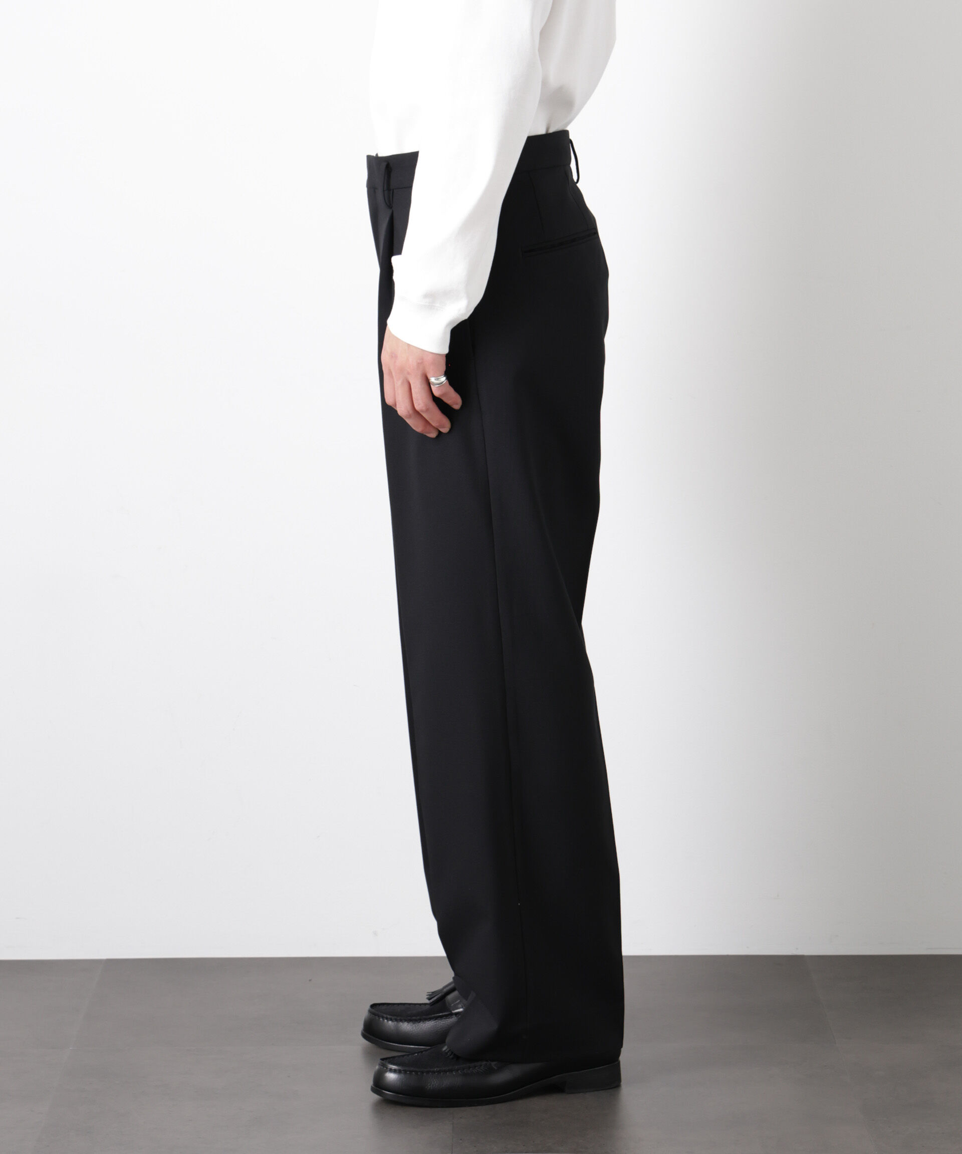 nano･universe「Reflax(R)オックスストレートパンツ（セットアップ可)」|チノ|