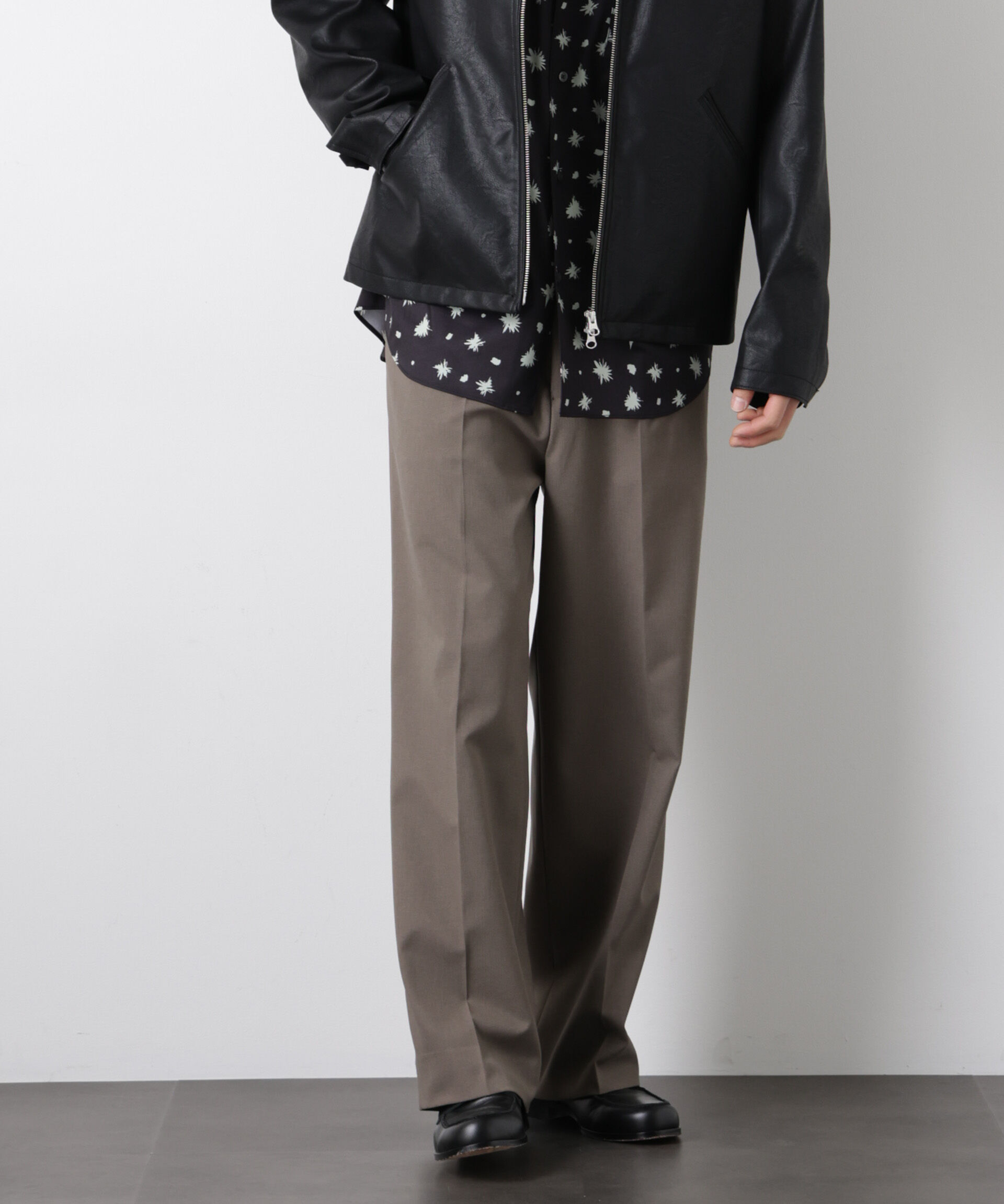 nano･universe「Reflax(R)オックスストレートパンツ（セットアップ可)」|チノ|