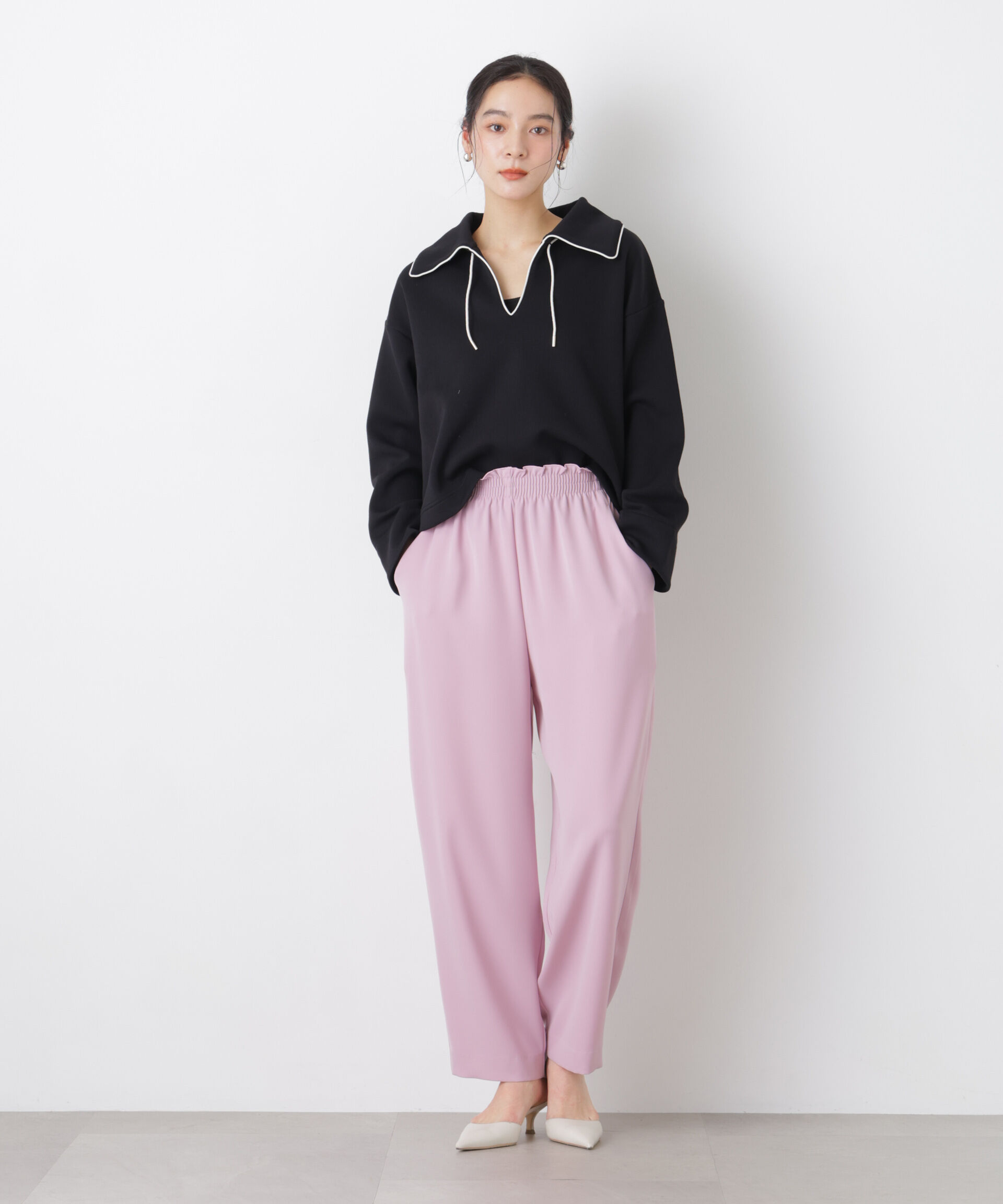 nano･universe「ダブルクロスイージーコクーンパンツ」|チノ|