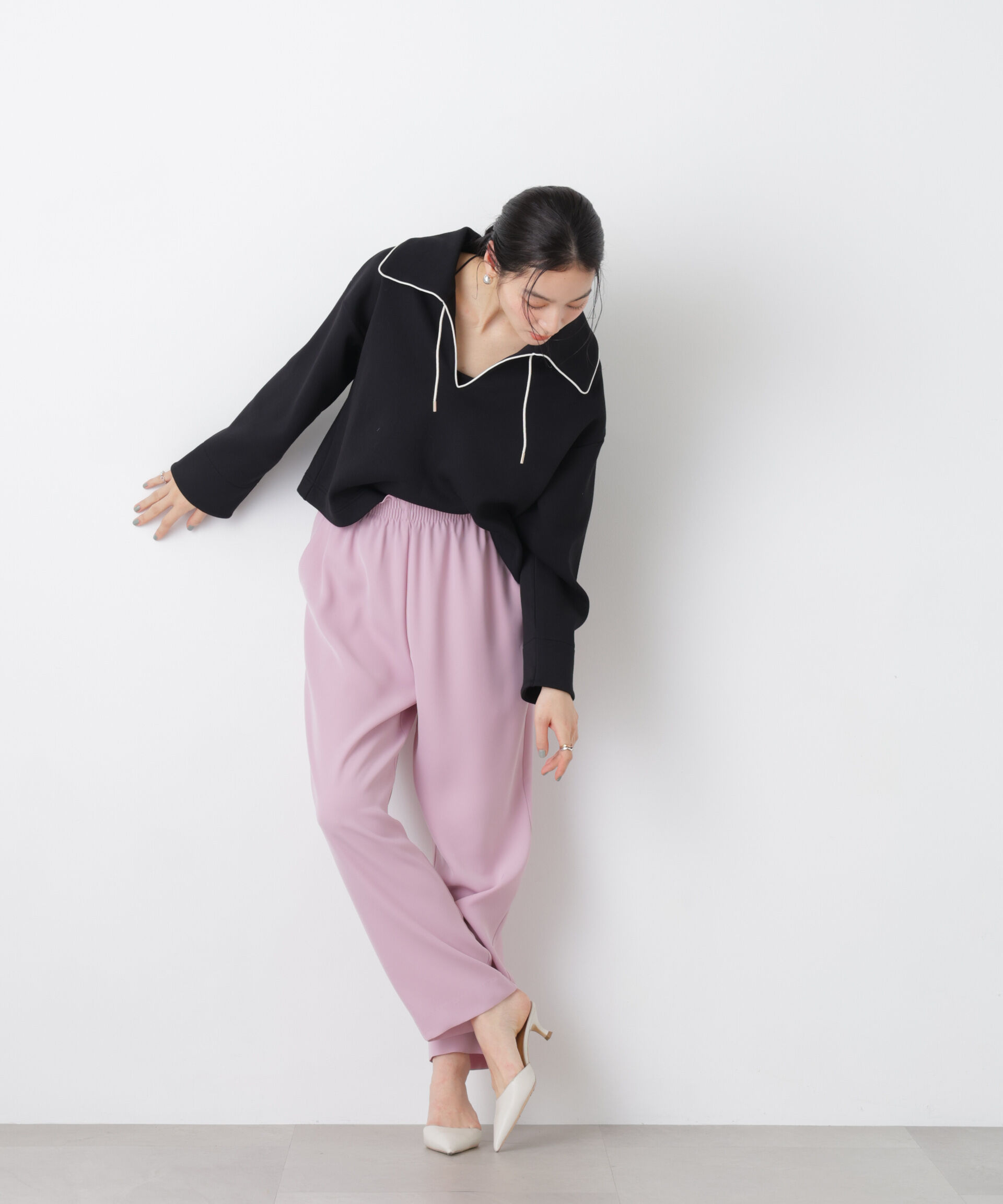 nano･universe「ダブルクロスイージーコクーンパンツ」|チノ|