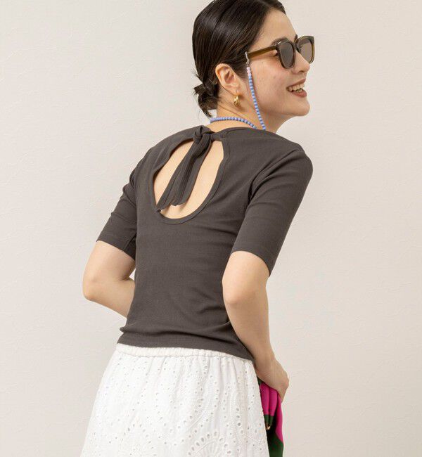 MAQWEL「【MAQWEL/マクウェル】ウォッシャブルバックリボン五分袖プルオーバー」|Tシャツ・カットソー|チャコールグレー