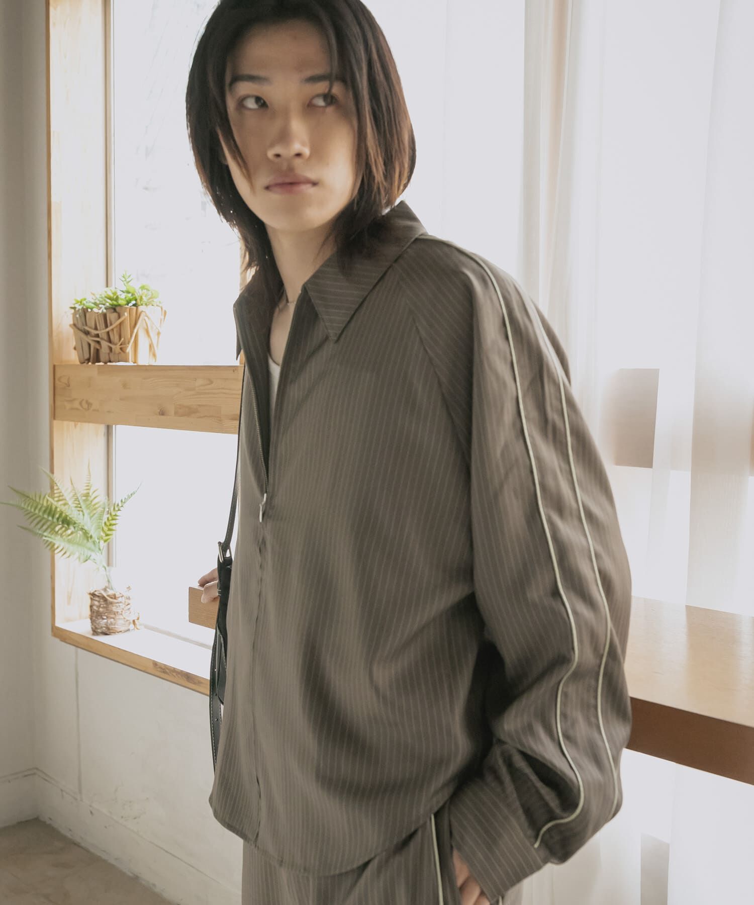 SENSE OF PLACE by URBAN RESEARCH「サイドラインピンストライプジップシャツ」|シャツ・ブラウス|