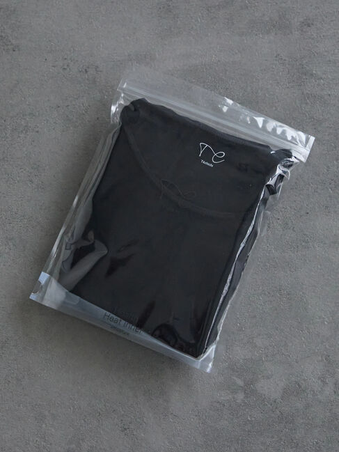 Te chichi「ヘルスヒートインナー(Uネック)」|Tシャツ・カットソー|ブラック