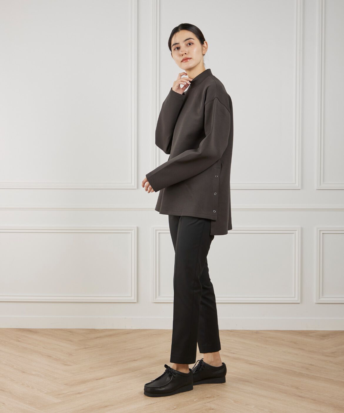 DAY by DAY it&rsquo;s international「サイドスリットハイネックプルオーバー」|Tシャツ・カットソー|