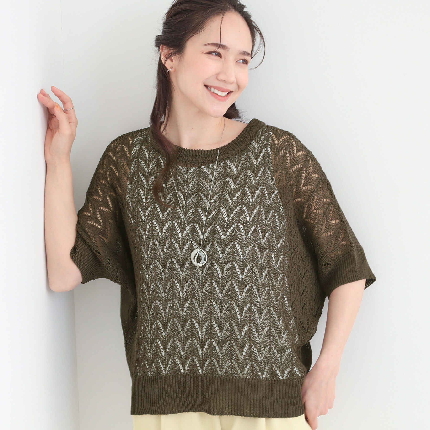 SHOO･LA･RUE「【2点セット】透かし編み柄が上品なタンク付きニットセット」|その他|ブラウン(044)