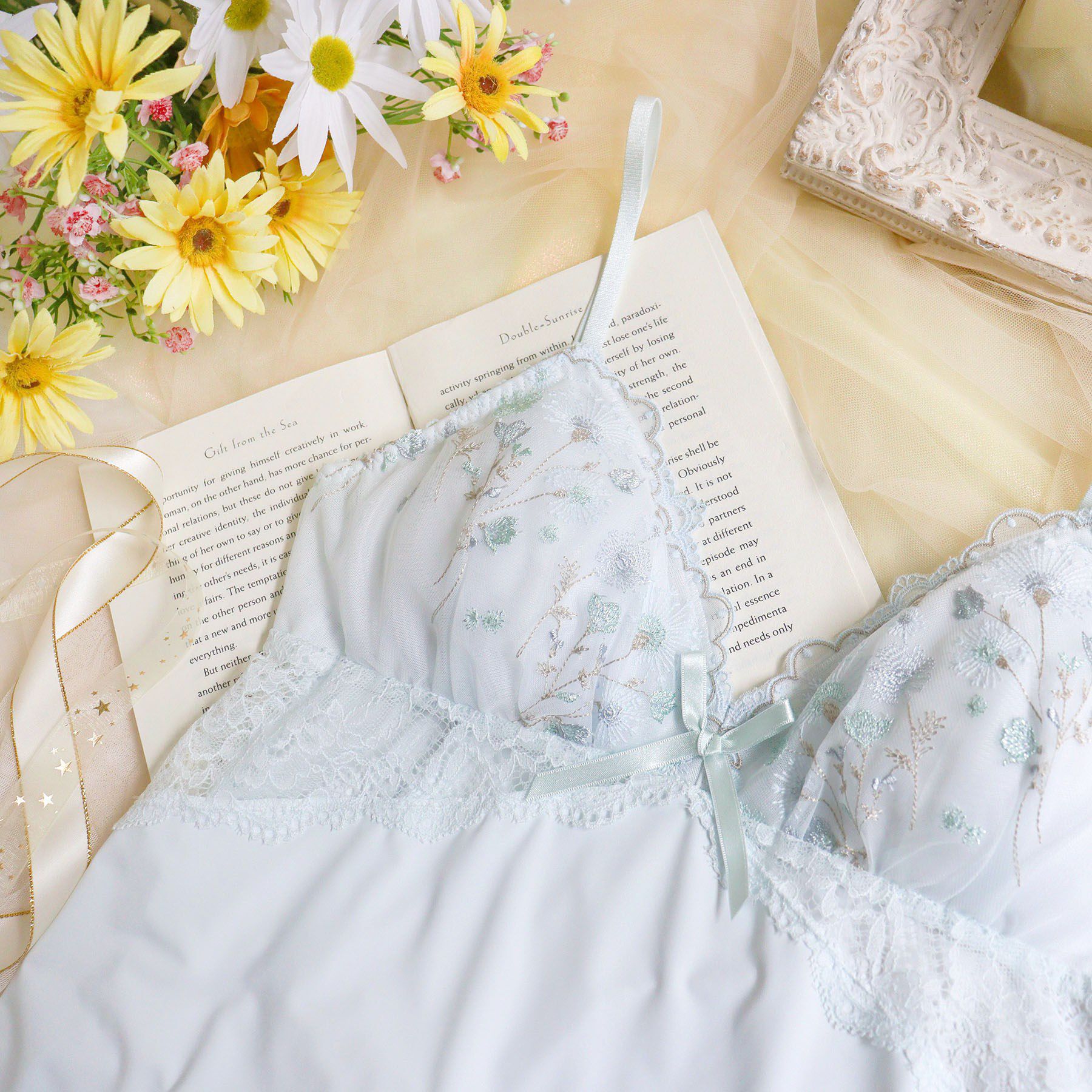 Risa Magli「ミリ カップ付スリップ」|キャミソール|