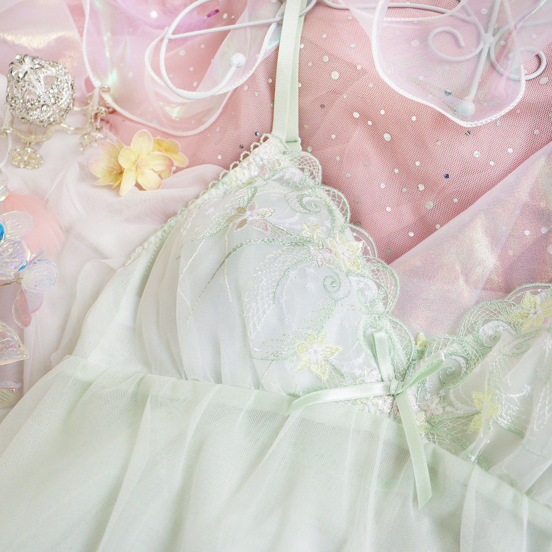 Risa Magli「コリンナ カップ付スリップ」|キャミソール|