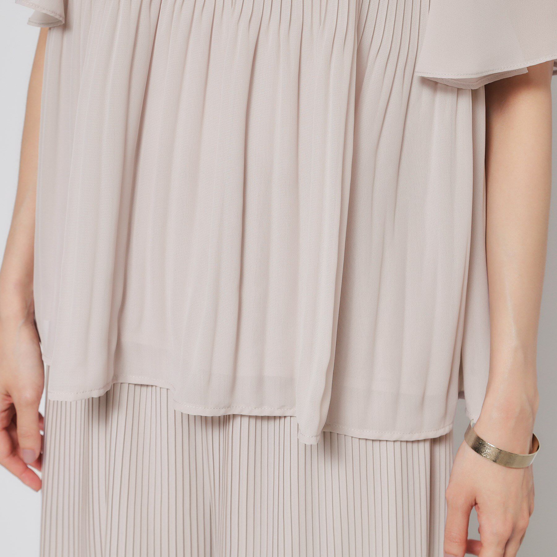 SunaUna「【プリーツ／フレアスリーブ】Aラインブラウス」|シャツ・ブラウス|