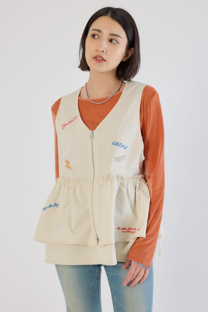 RODEO CROWNS「embroideryフロントジップベスト」|ダウンベスト・ベスト|WHT