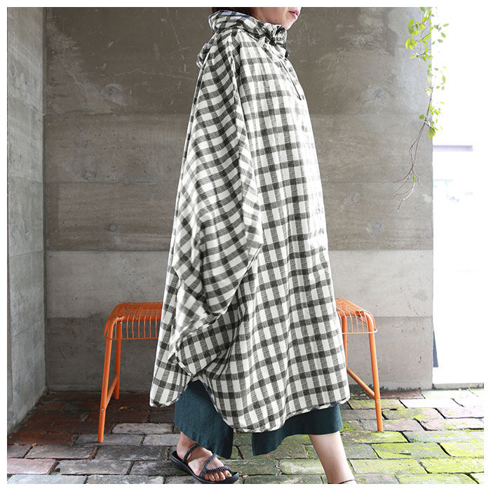 BACKYARD FAMILY「レインコート ポンチョ レディース 通販 レインポンチョ カッパ 雨具 FREE フリーサイズ」|レインコート|