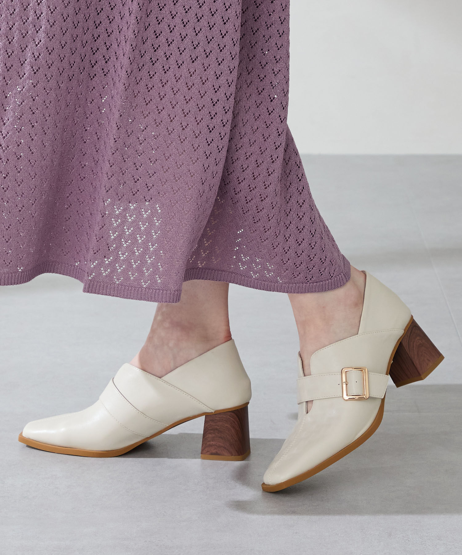 ORiental TRaffic「ウッドヒールベルトパンプス/51303」|パンプス|