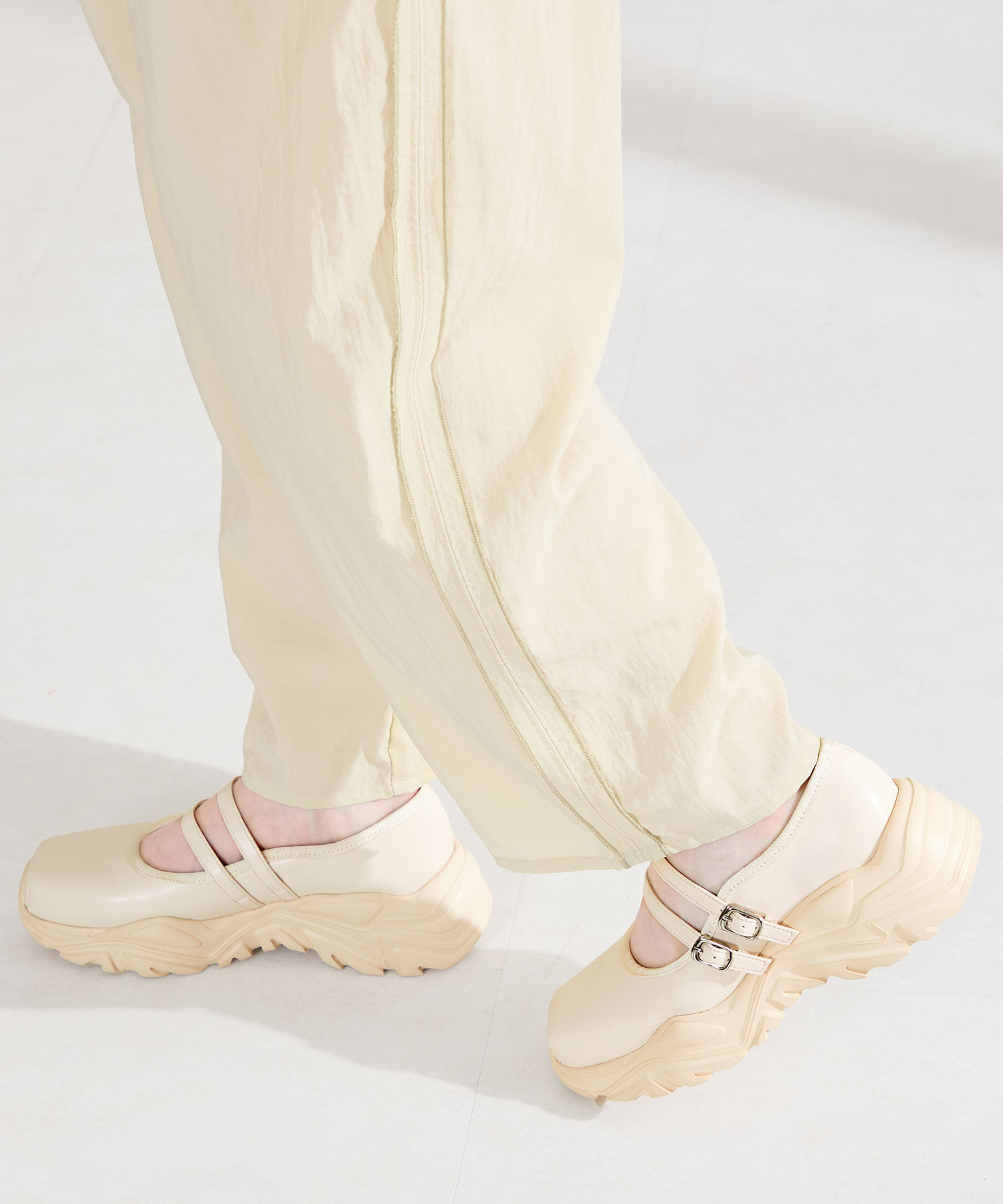 ORiental TRaffic「●2026春夏新作●ダブル ストラップ スニーカー ソール シューズ /61107」|パンプス|