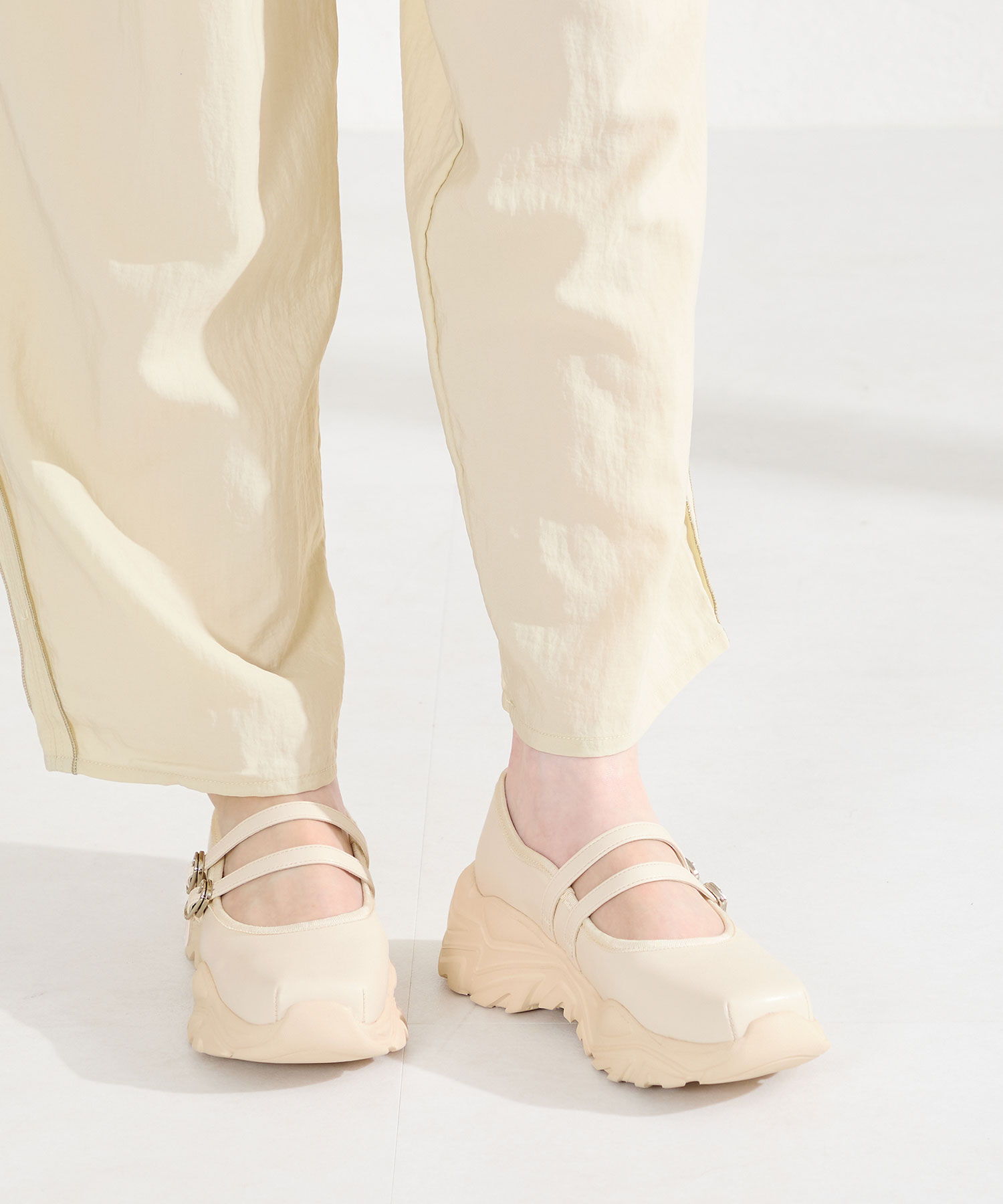 ORiental TRaffic「●2026春夏新作●ダブル ストラップ スニーカー ソール シューズ /61107」|パンプス|