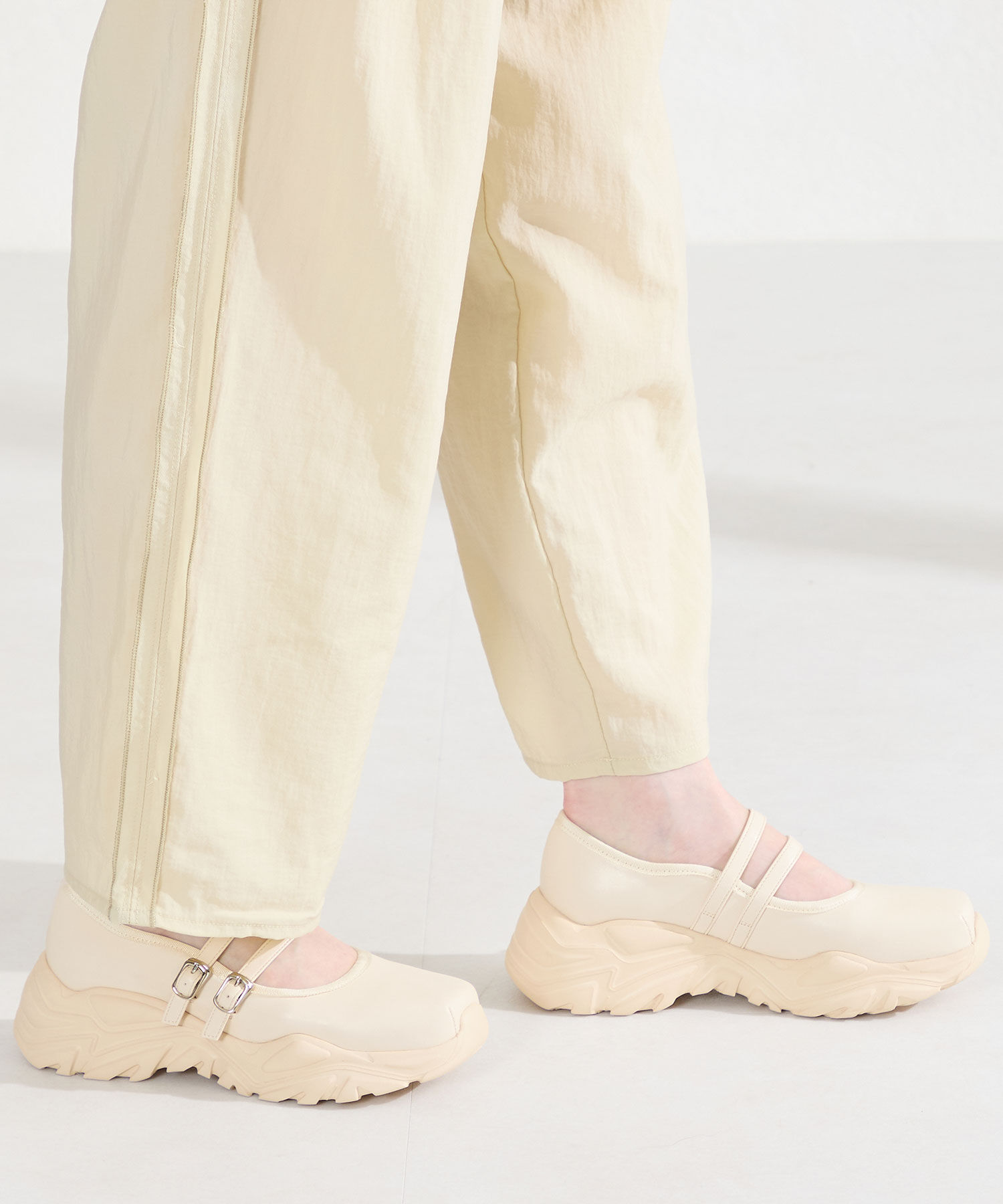 ORiental TRaffic「●2026春夏新作●ダブル ストラップ スニーカー ソール シューズ /61107」|パンプス|