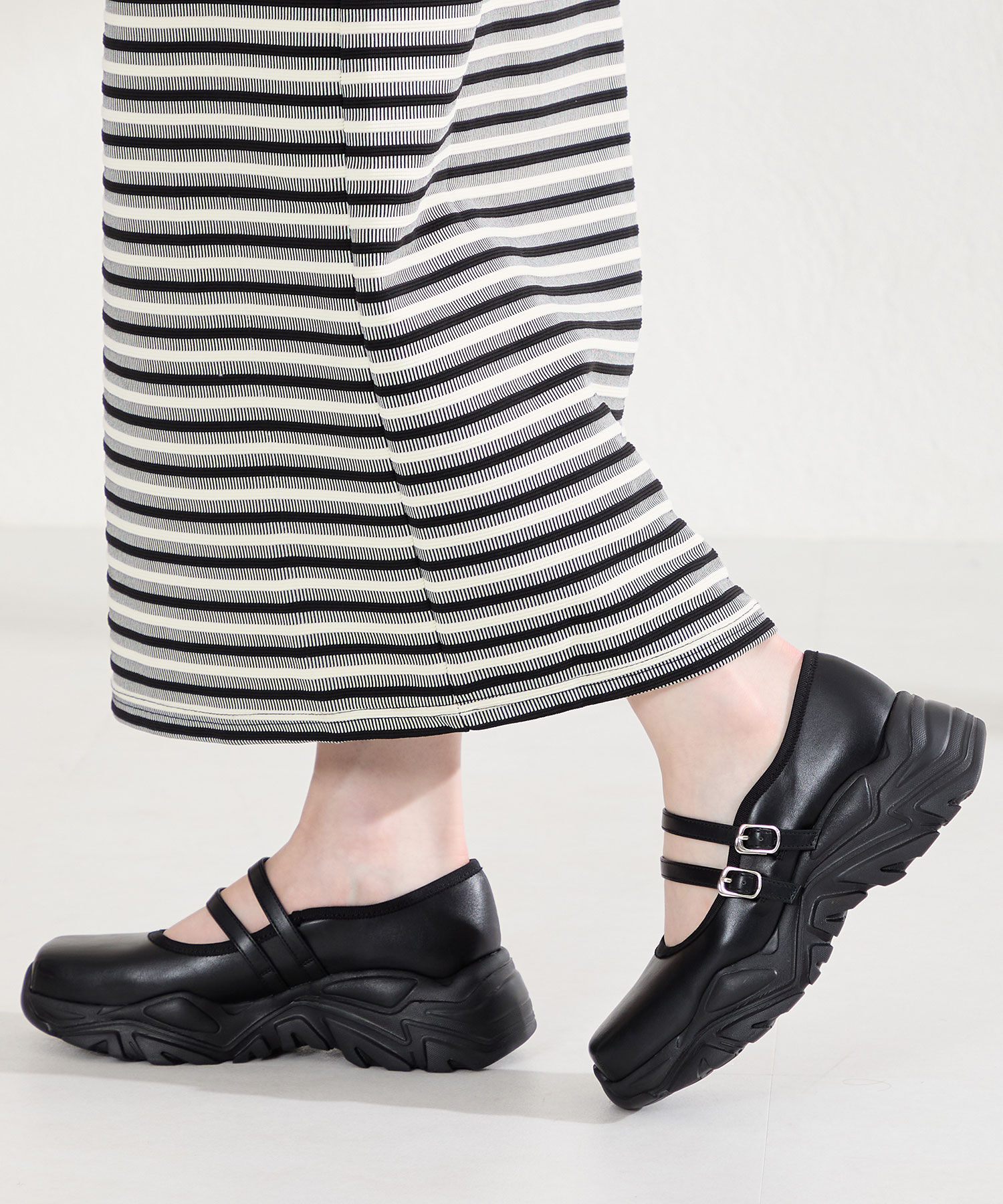 ORiental TRaffic「●2026春夏新作●ダブル ストラップ スニーカー ソール シューズ /61107」|パンプス|