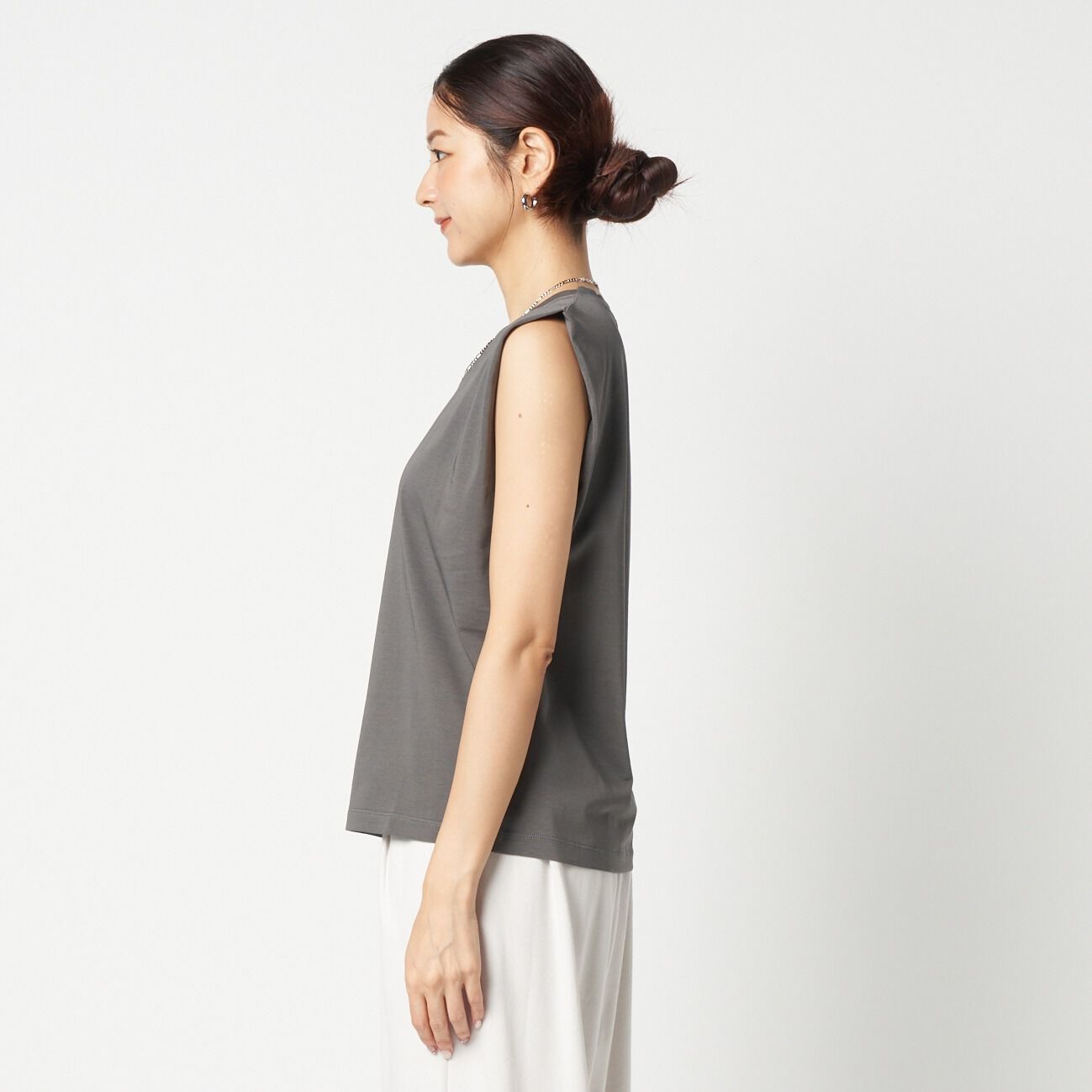 HELIOPOLE「HELIOPOLE SHOULDER TUCK TEE」|Tシャツ・カットソー|