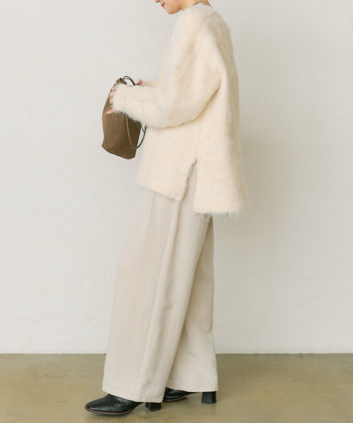  「起毛Vネックニットプルオーバー」|キャミソール|